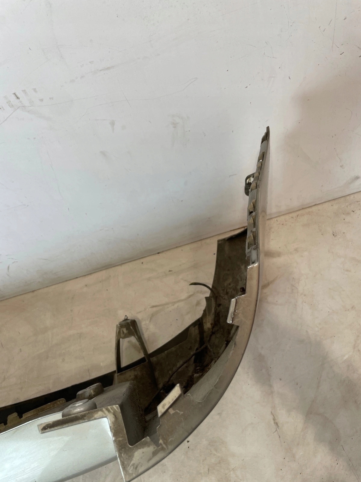 bumper rear part rear Ford B-Max 4xPDC zloty