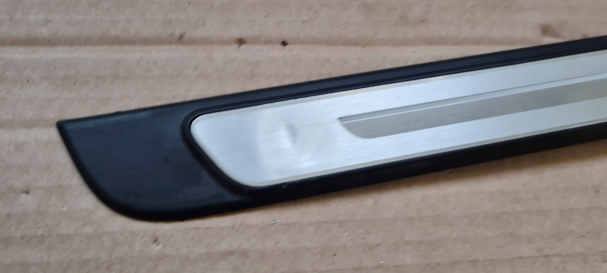 S3 8Y A3 LIFT moulding cap threshold LED left front SLINE 8Y0947417A