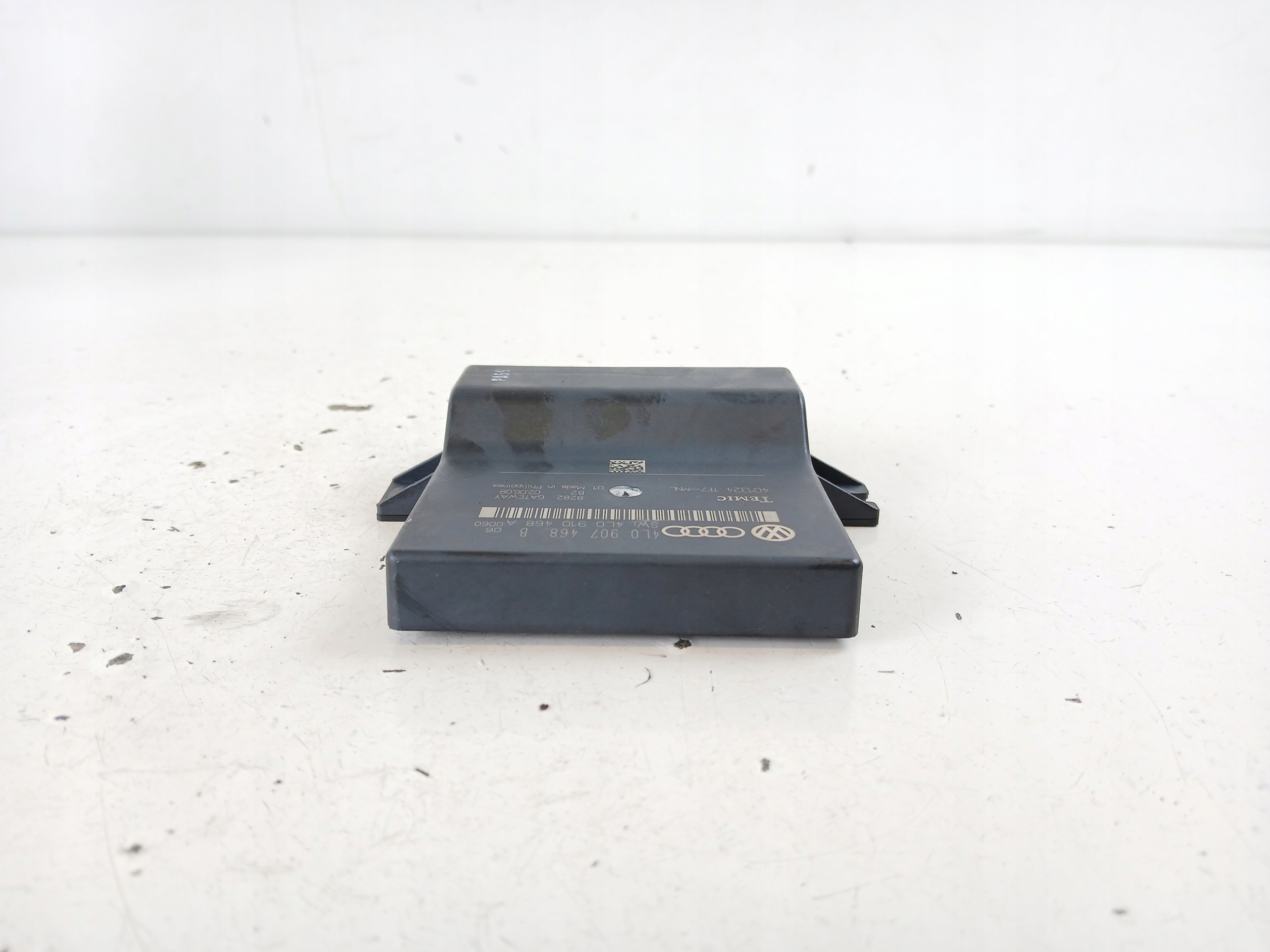 AUDI A6 C6 Q7 4L control unit module GATEWAY 4L0907468B