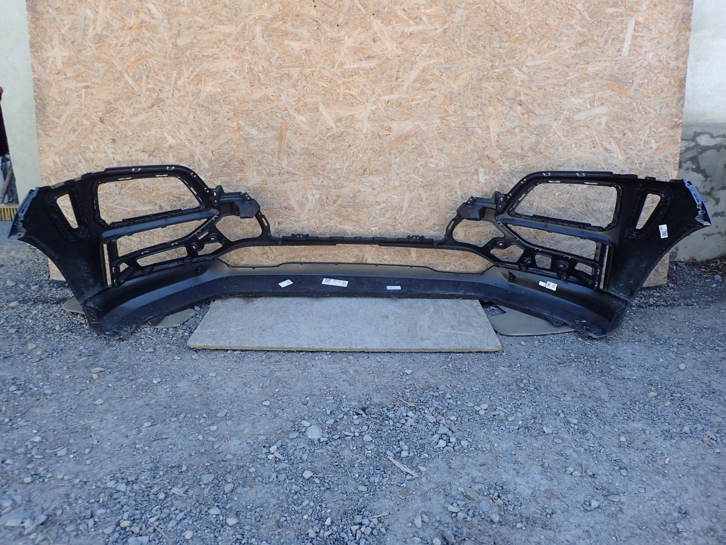 bumper front front HYUNDAI KONA 2017