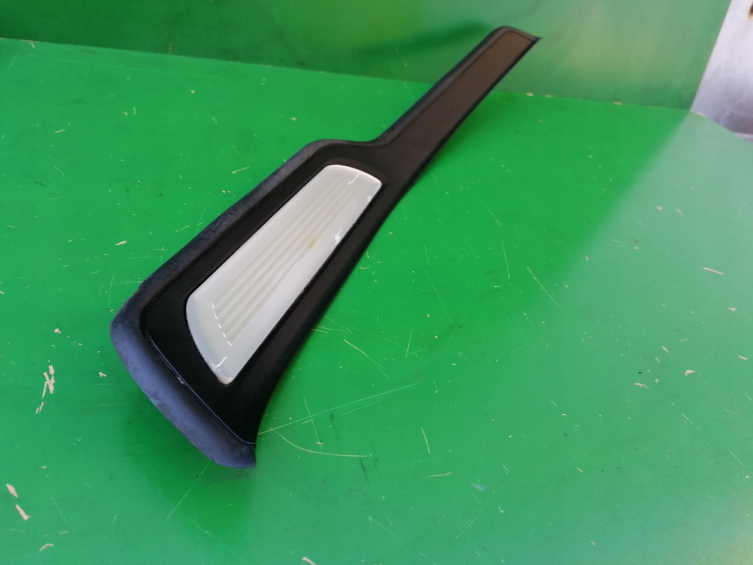 LISTWA PROGOWA PRAWY TYŁ M PAKIET BMW E90 E91