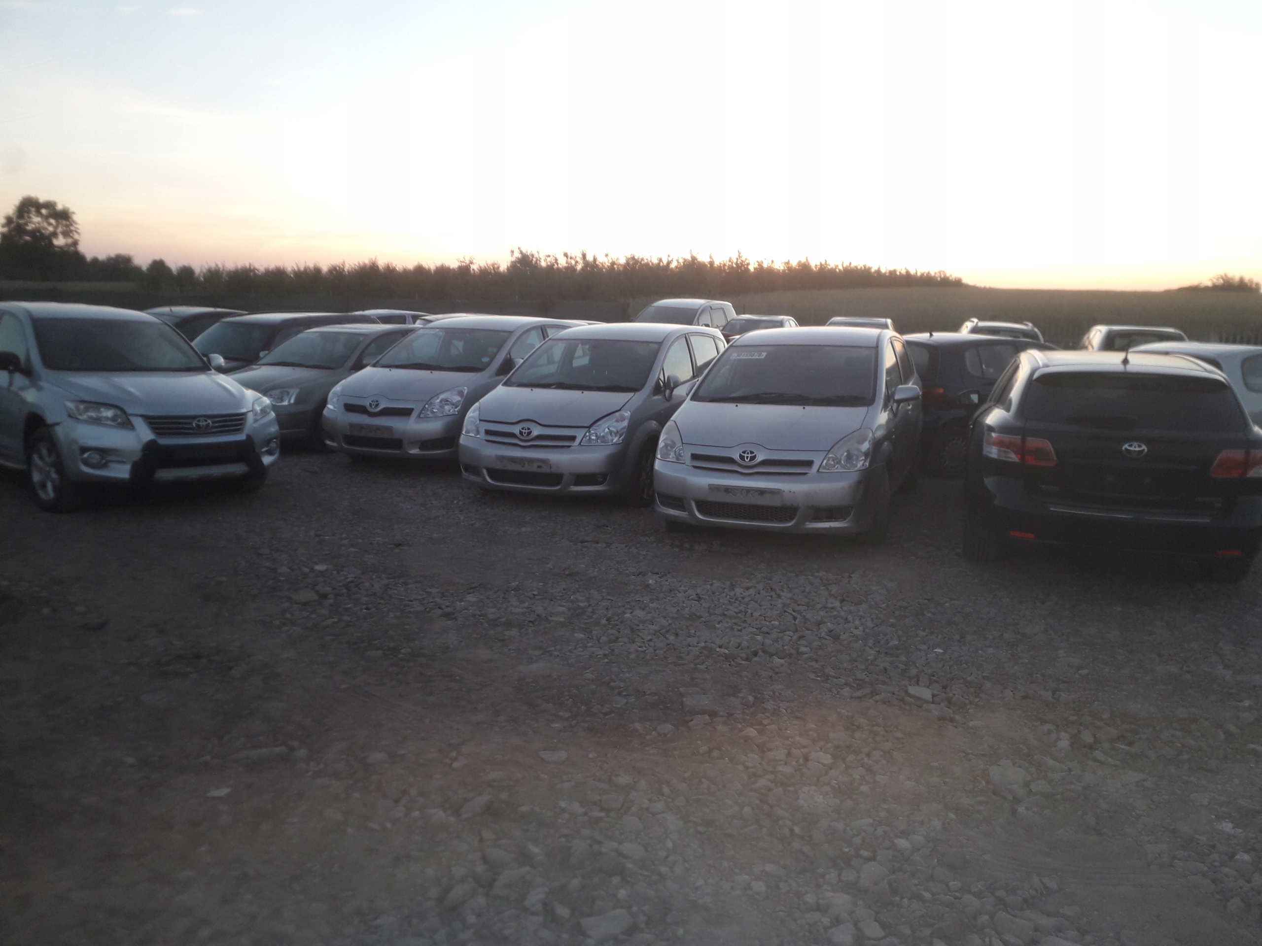AVENSIS T25 COROLLA VERSO Двигатель 1,8 CELICA