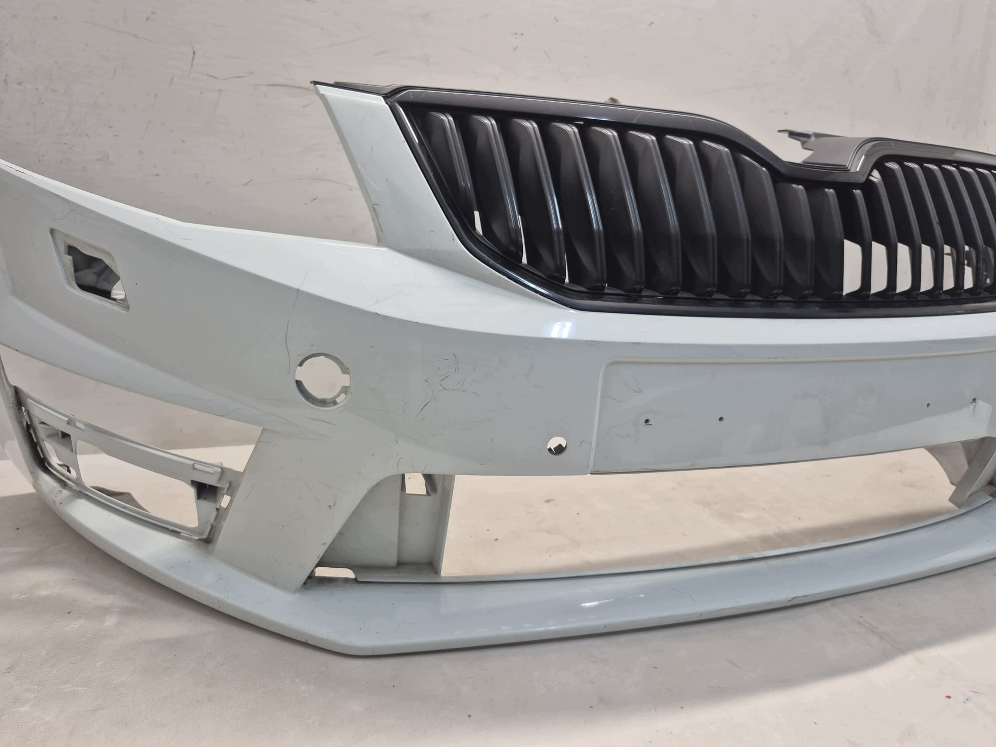 SKODA OCTAVIA III RS 5E0 12- bumper front front SPR 6XPDC 5E0807221F
