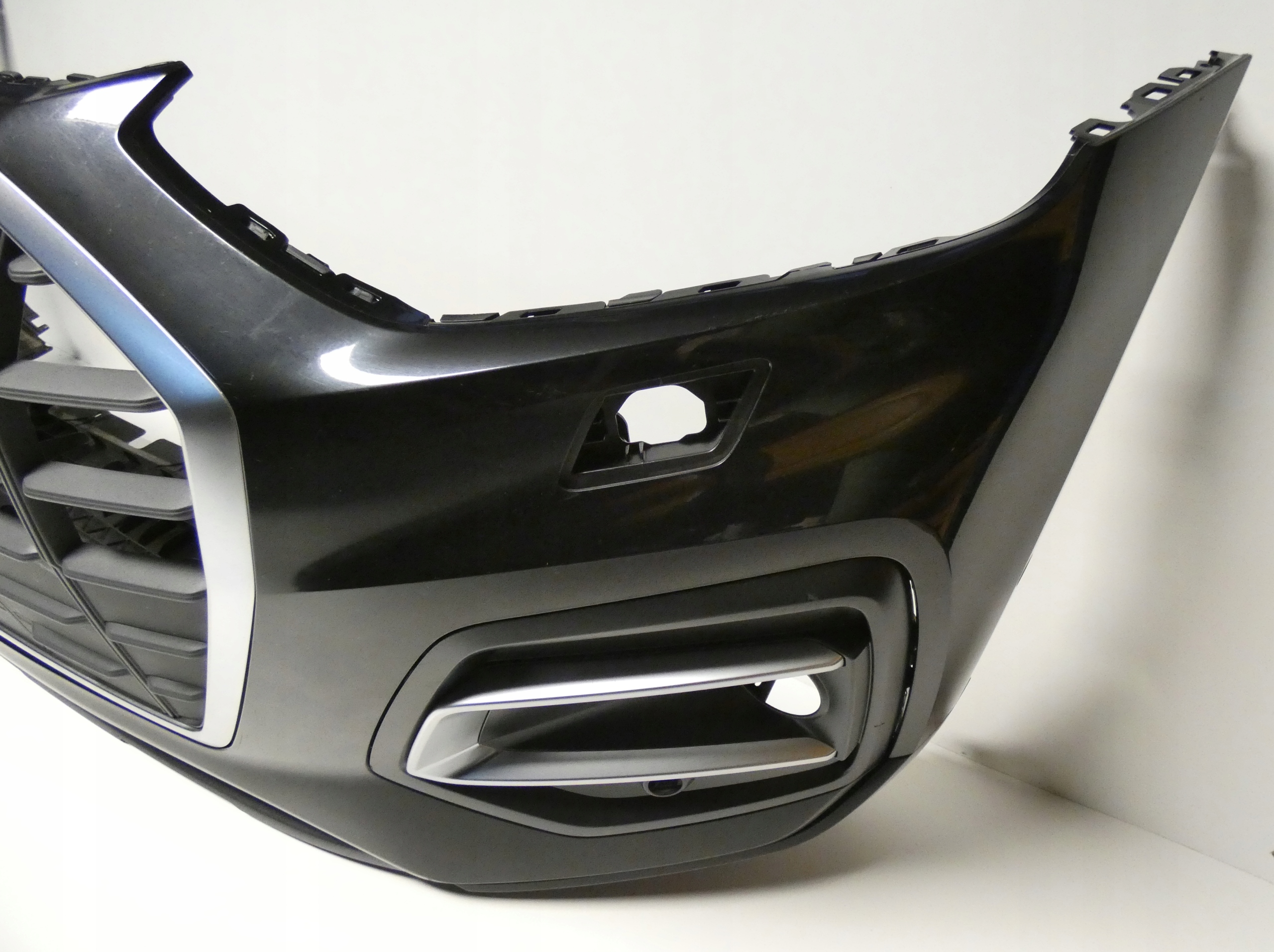 AUDI Q5 LIFT 80A807437P below 6 PDC SPR 2020- bumper front front