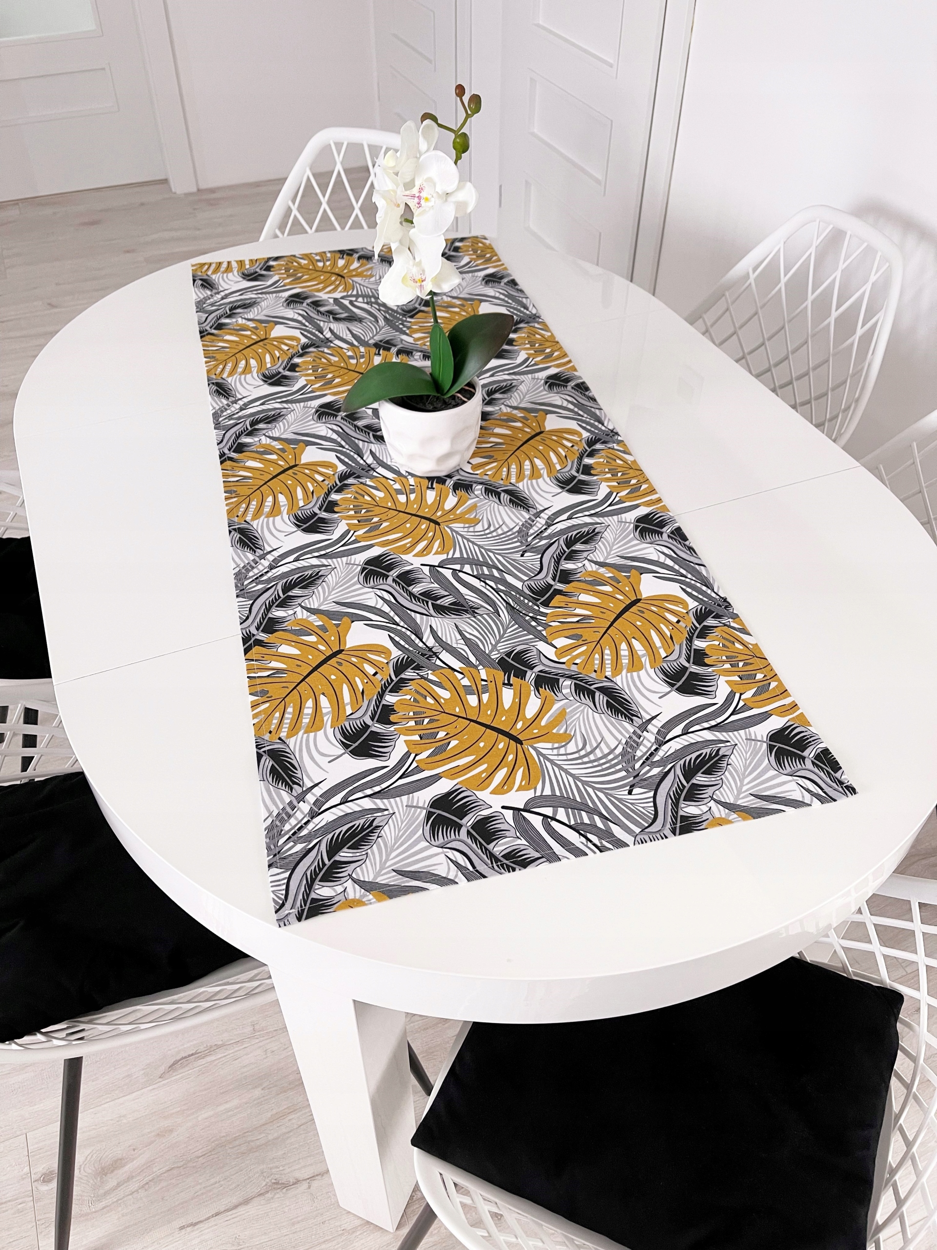 

Bieżnik dekoracyjny na stół 50x160cm 100% Bawełna