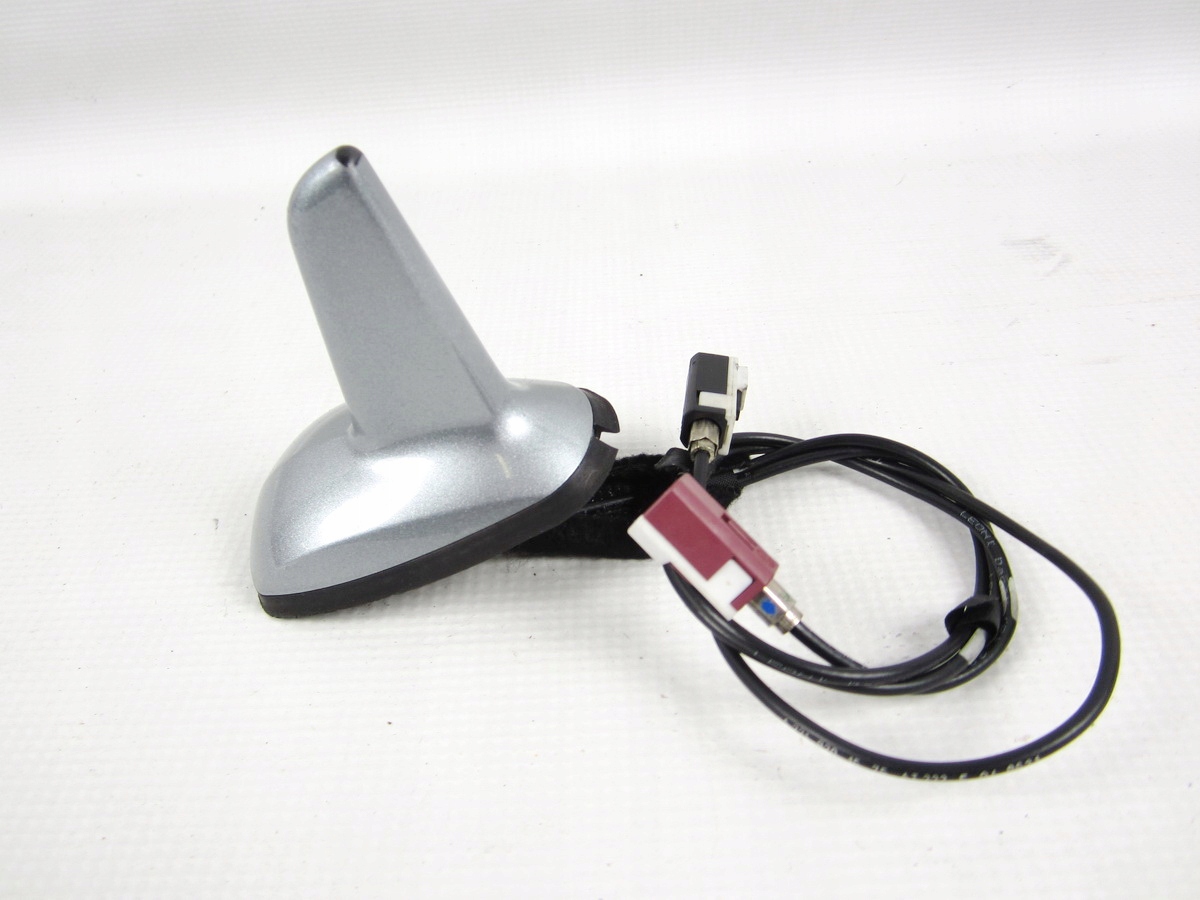 ANTENNE GPS PLETWA MERCEDES W221