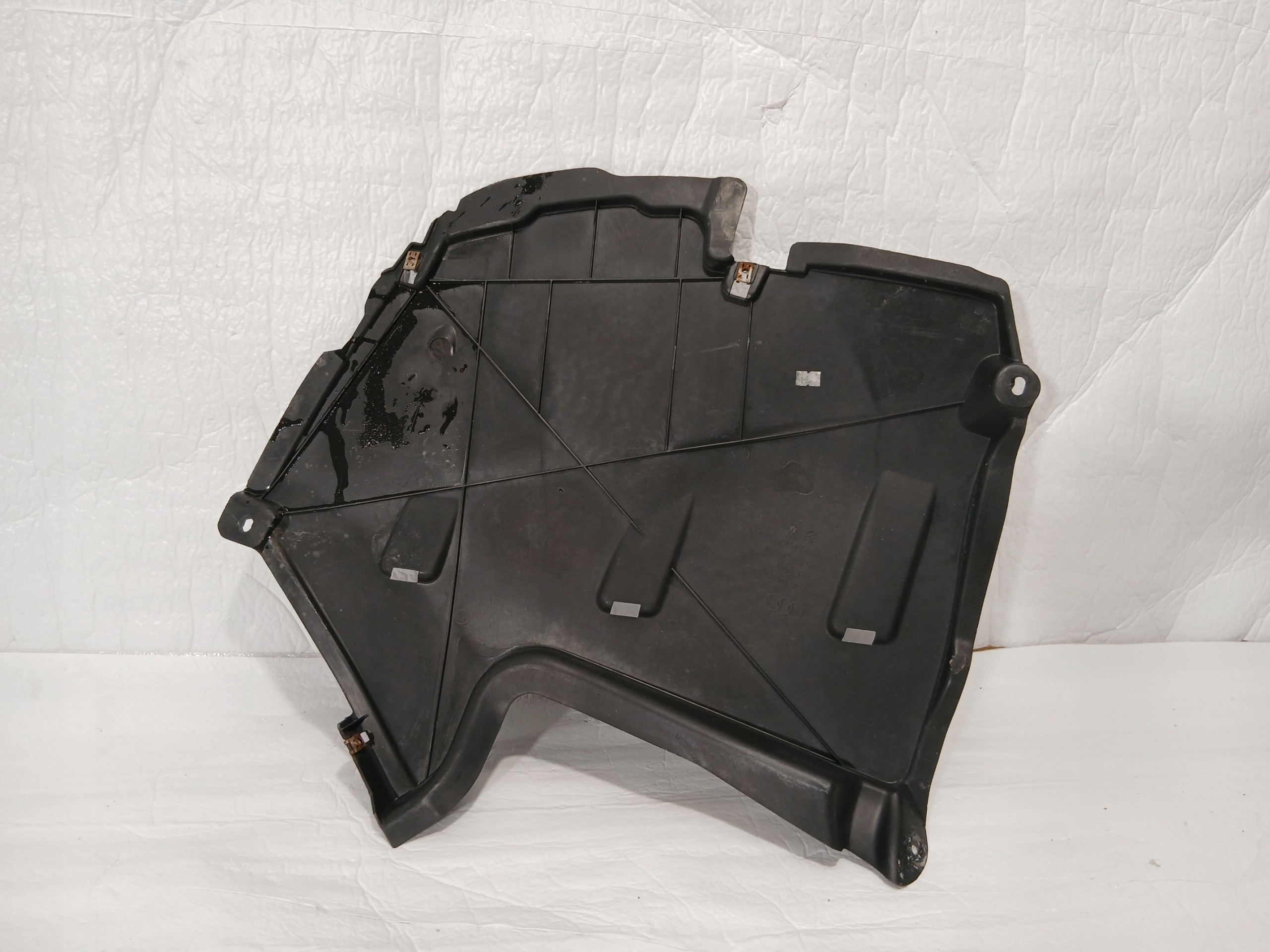 AUDI A4 B9 LIFT Blende Abdeckung abdeckung Unterfahrschutz 8W0825219D