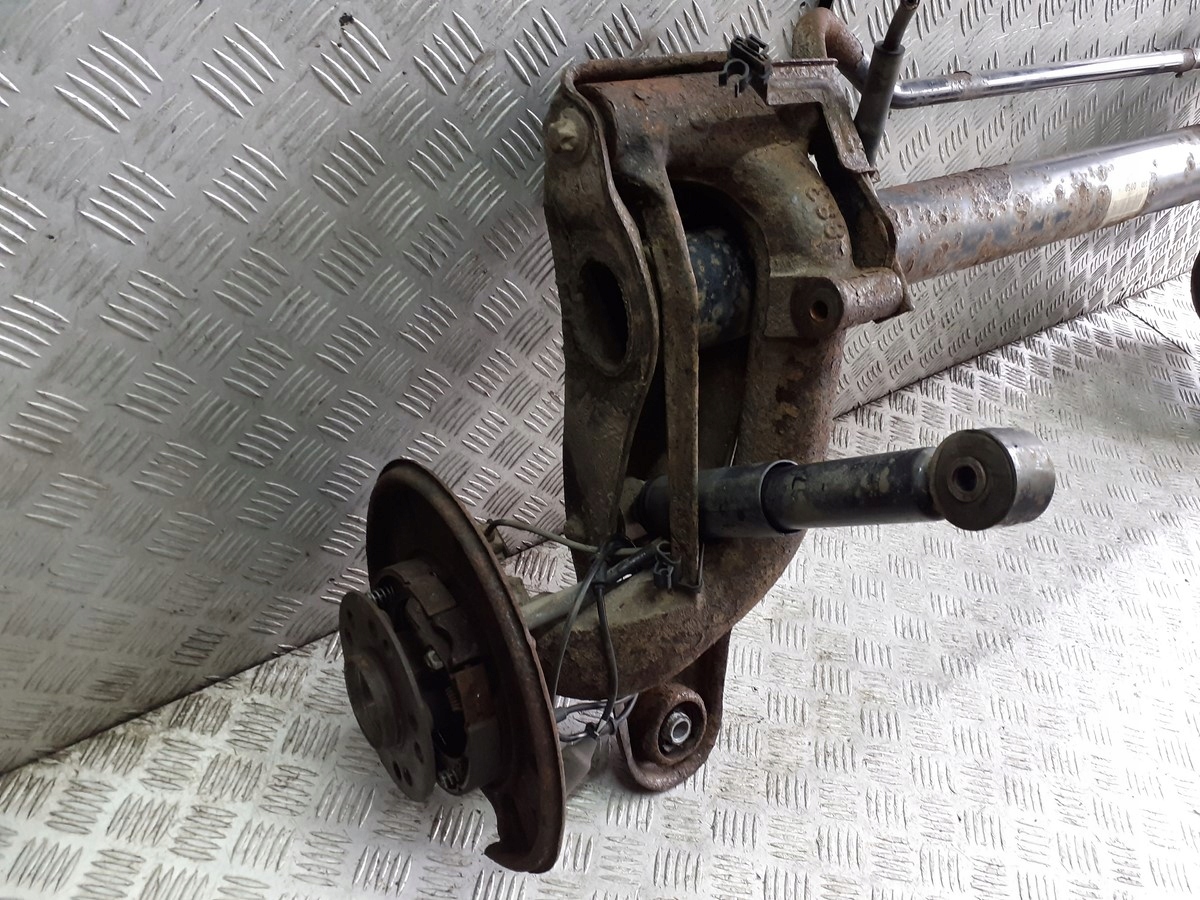 BELKA ZAWIESZENIA TYŁ MERCEDES VANEO Typ samochodu Samochody osobowe