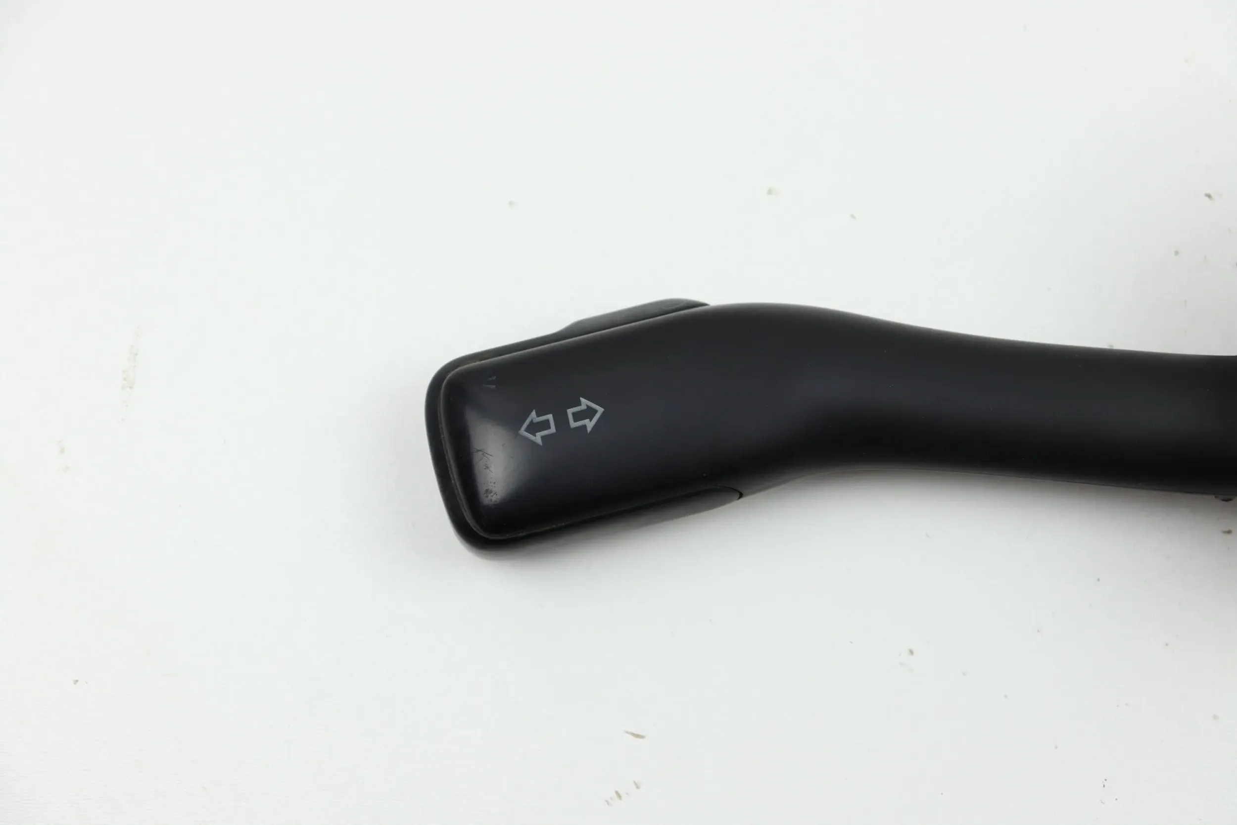VW PASSAT B5 GOLF IV BORA Bouton Indicateurs de direction MANETKA 8L0953513G