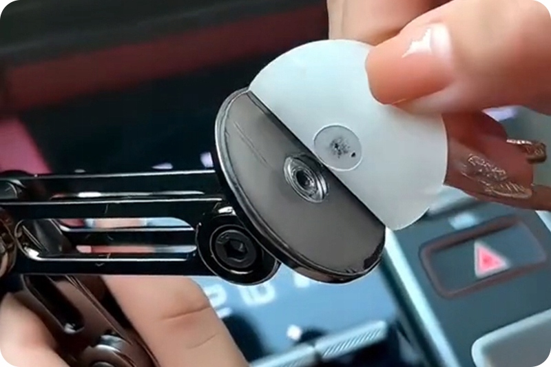 MAGSAFE MOCNY UCHWYT MAGNETYCZNY DO KOKPITU SAMOCHODU DO IPHONE 12 13 14 15 Kolor czarny