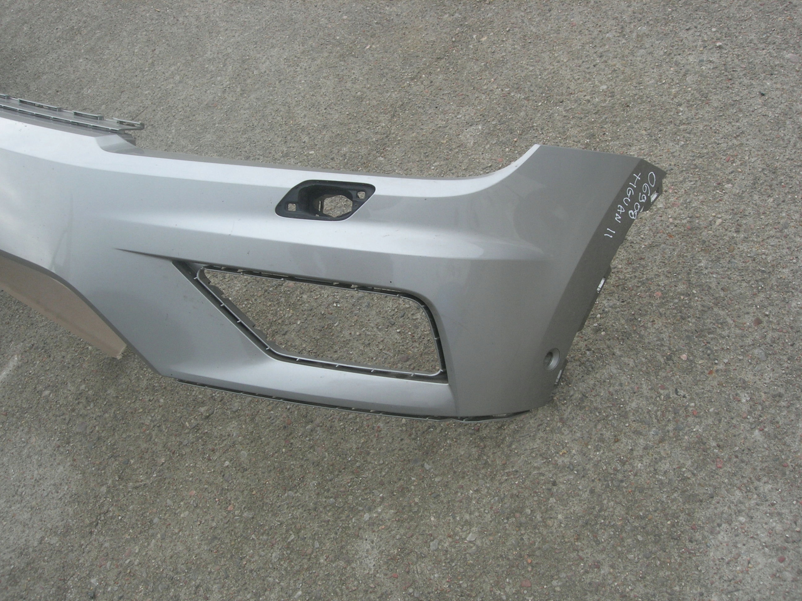 ZDERZAK PRZÓD VW TIGUAN II XENON PDC 5NA807221 WAW Producent części OEM