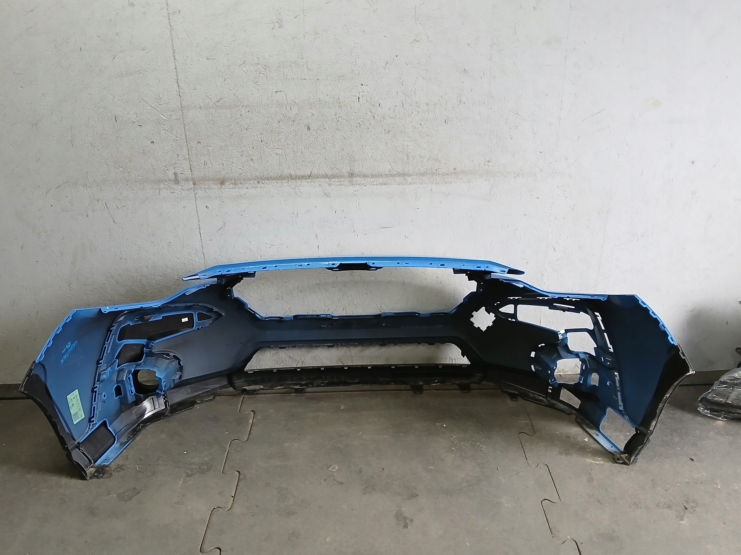 bumper front SUBARU CROSSTREK 24