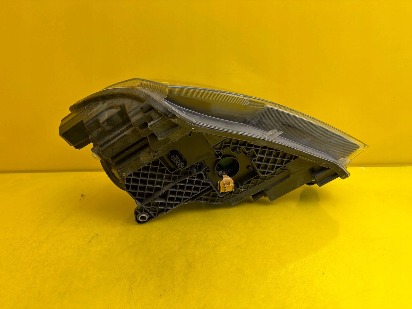 light right Skoda Superb III Bi-Xenon Led 3V1941016B