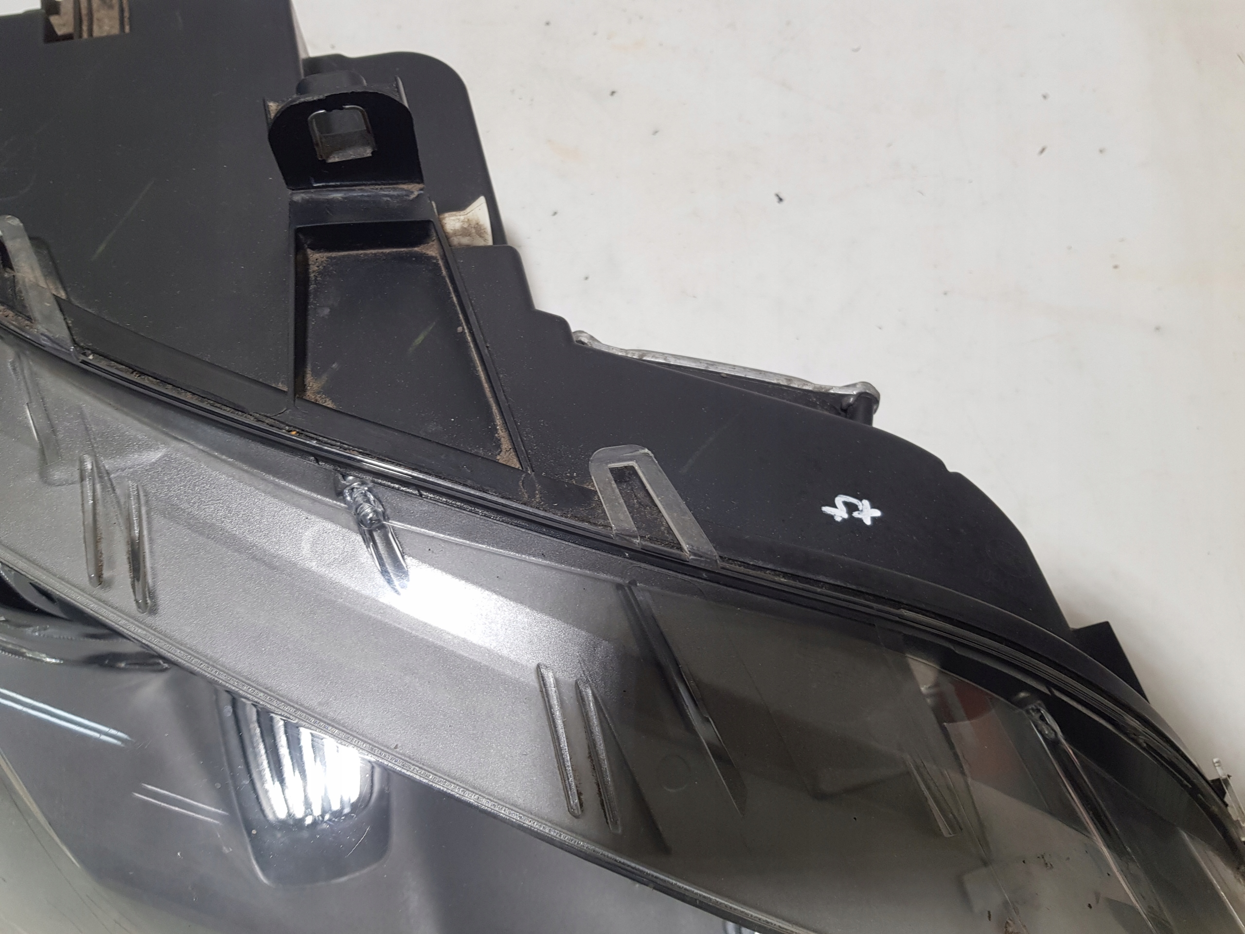 BMW X5 E70 LIFT right light front complete 7221894 UK