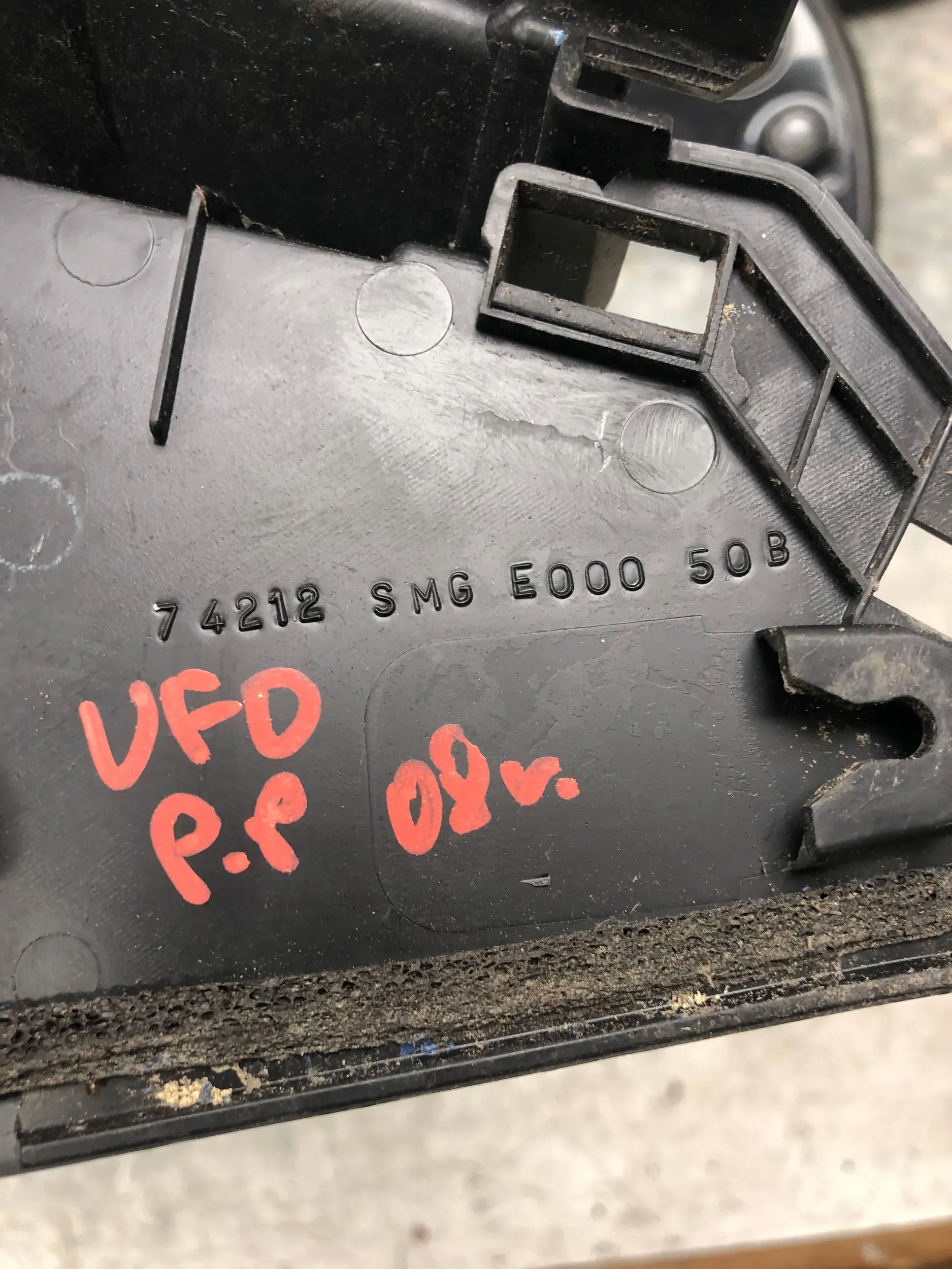torpedo right HONDA CIVIC VIII UFO 74212-SMG-E000