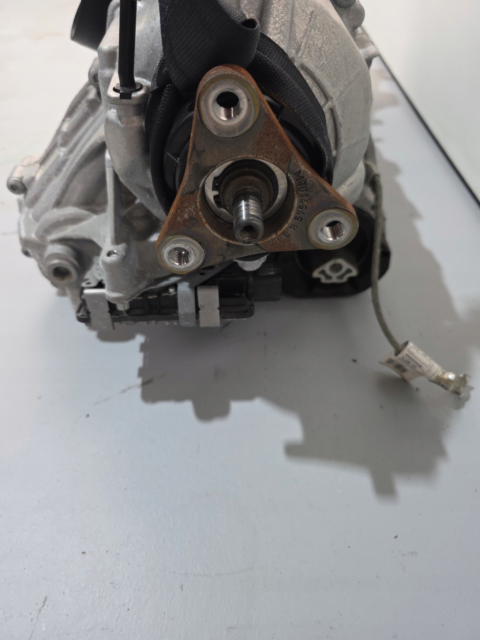 Getriebe AUTOMATYCZNA BMW G30 G31 5A047D1