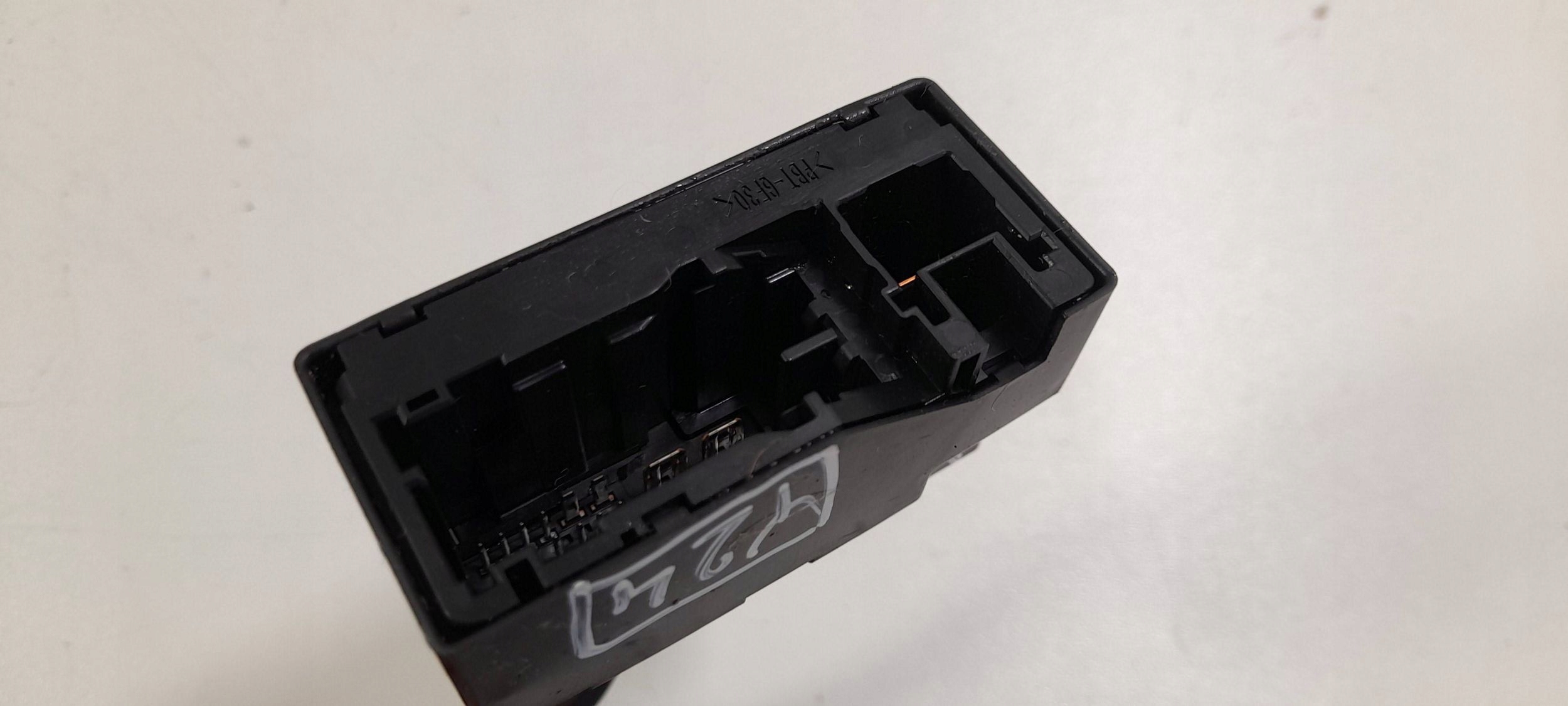 Toyota Yaris IV XP21 1,5H control unit module 8264452040 (Y24)