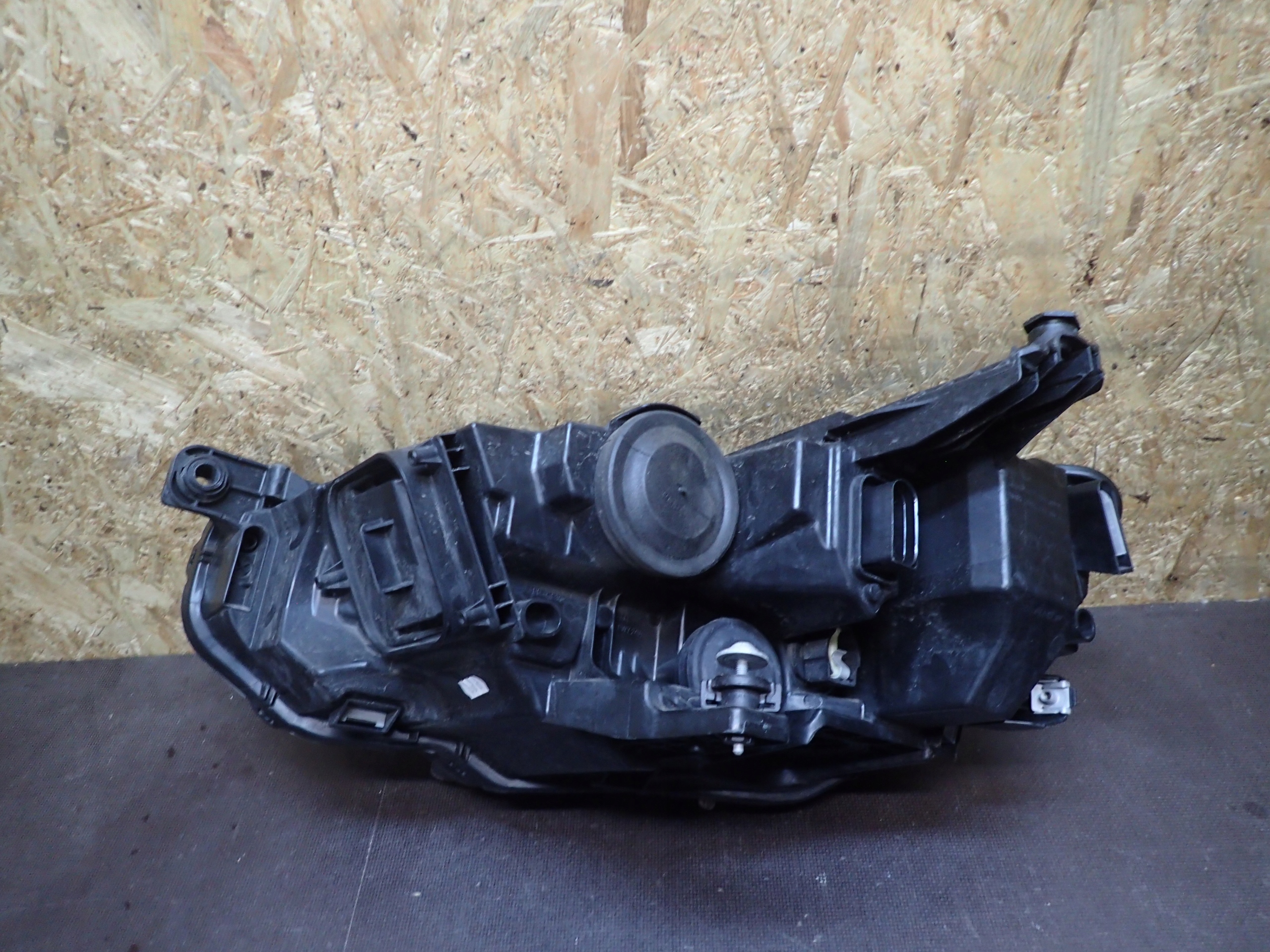 LIGHT FRONT RIGHT VW PASSAT B8 FULL LED LIFT