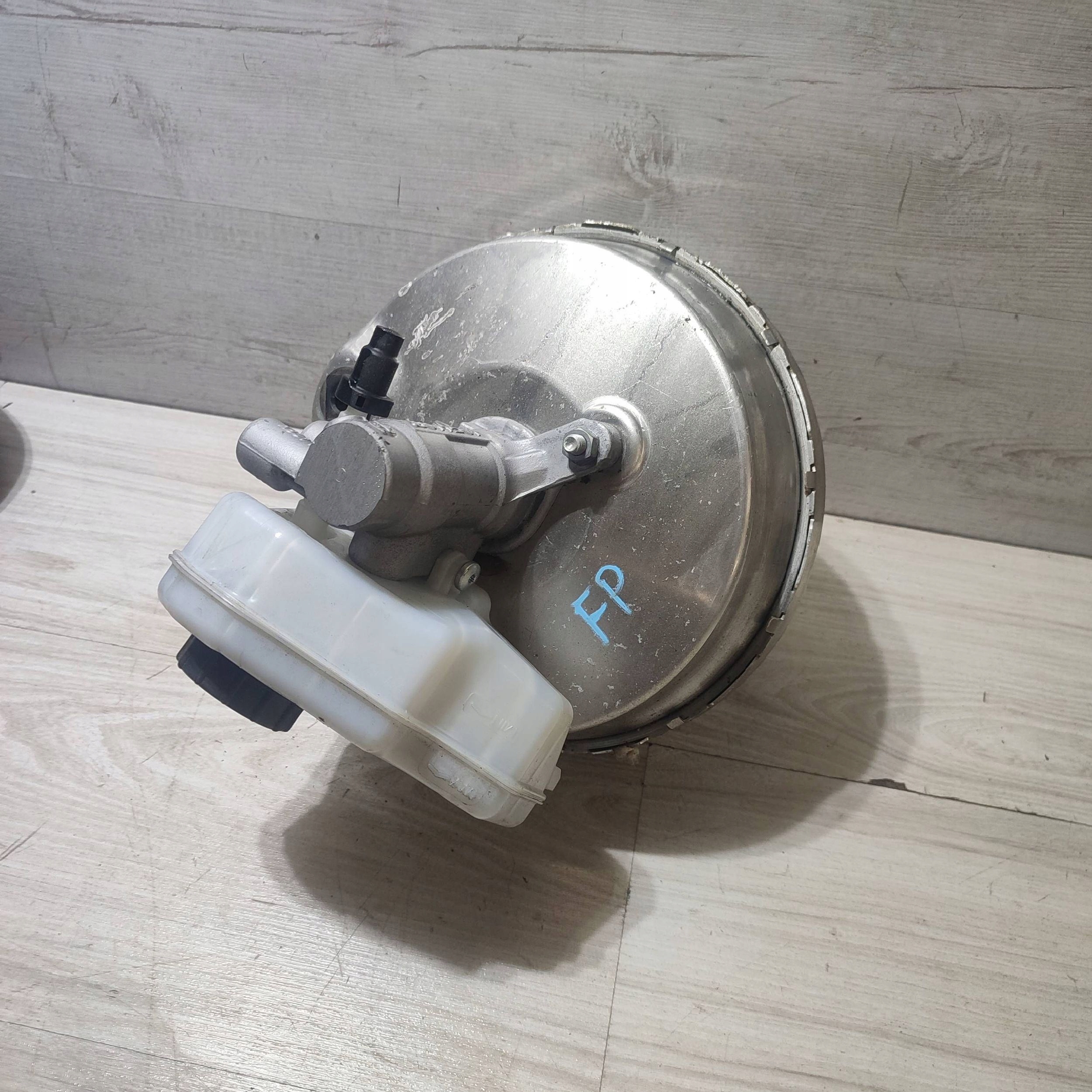 Servo bremsen Jaguar F-Pace HK832B195AE