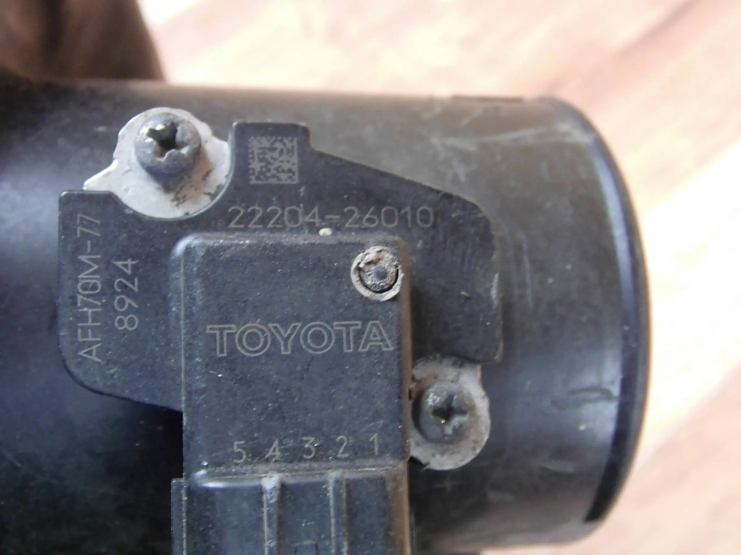 Toyota Avensis T27 2.0 D-4D Gehäuse filter luft 0R04