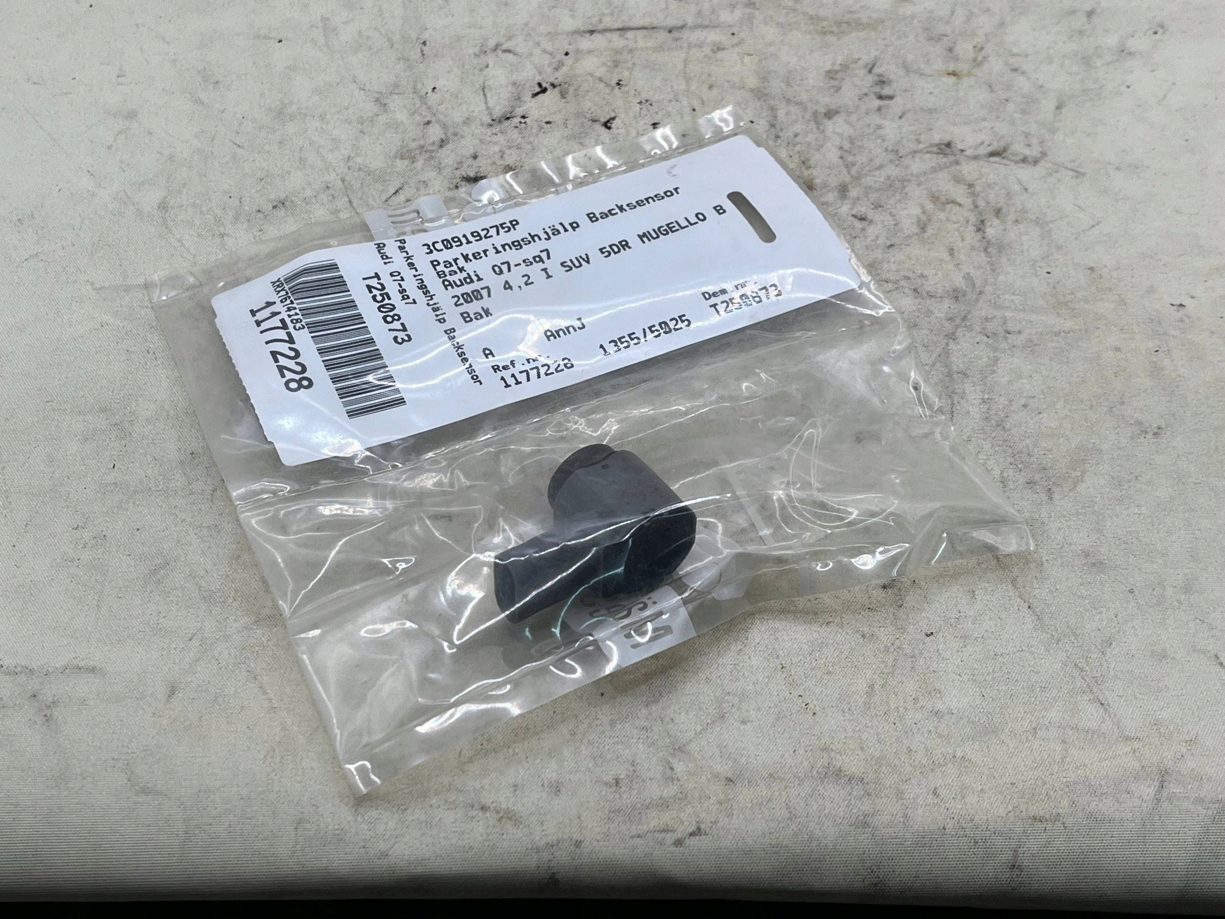 Sensor Parken PDC Volkswagen PASSAT B6 3C0919275P !J
