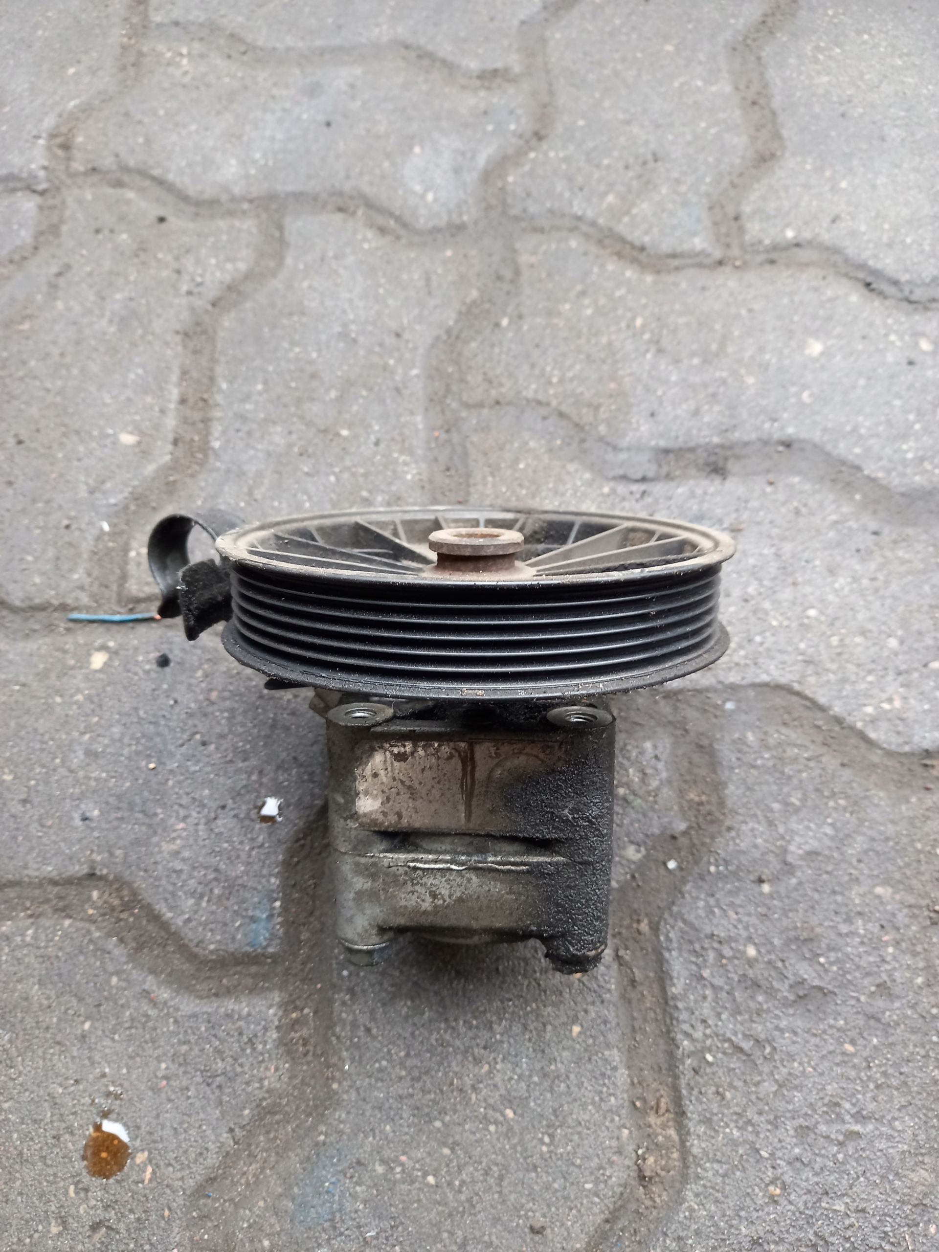 Насос гидроусилителя VOLVO V70 II S60 и 2.4 T 200KM