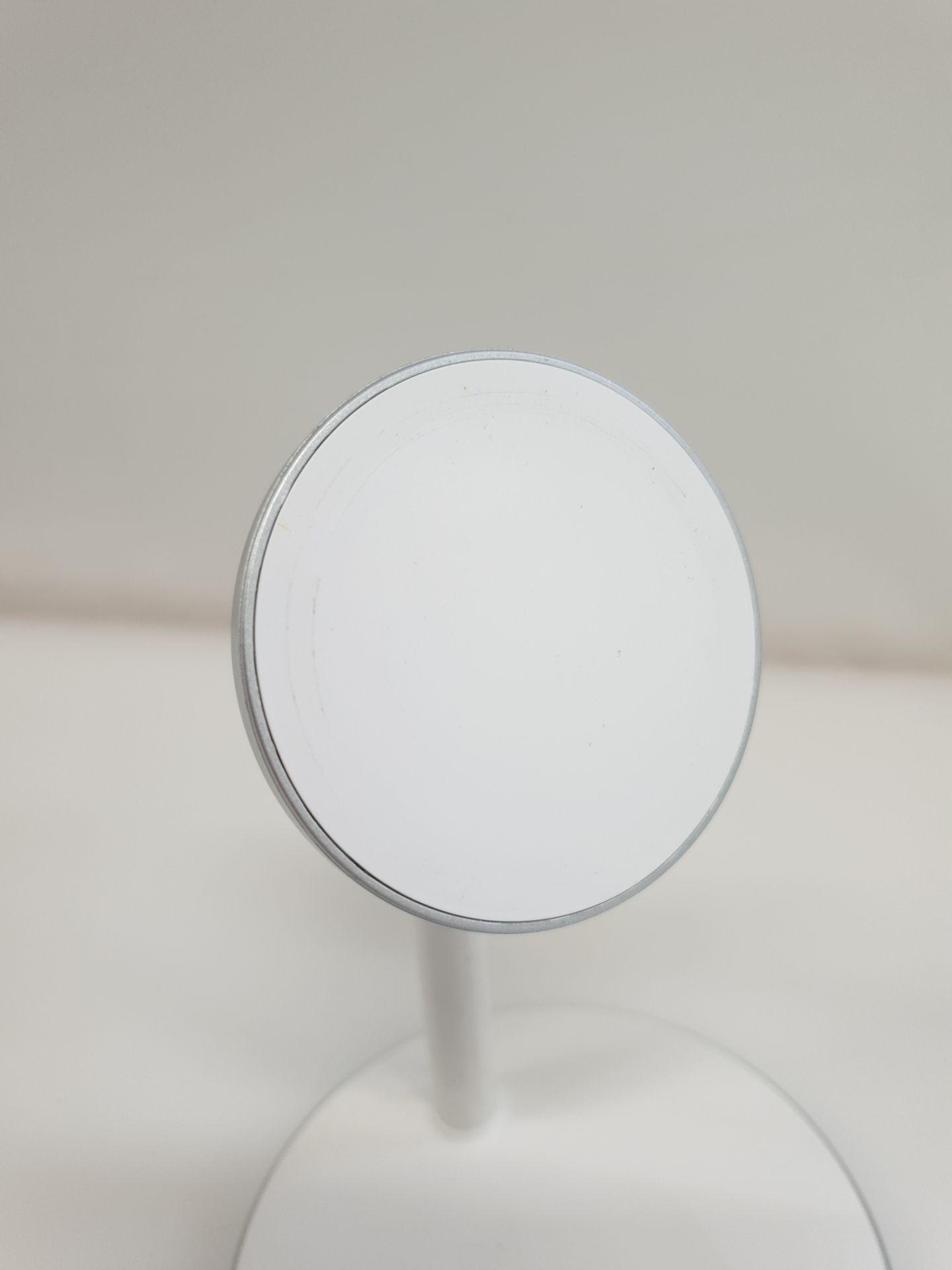 ROROSKIN INDUKCYJNA STACJA ŁADUJĄCA Waga produktu z opakowaniem jednostkowym 0.42 kg