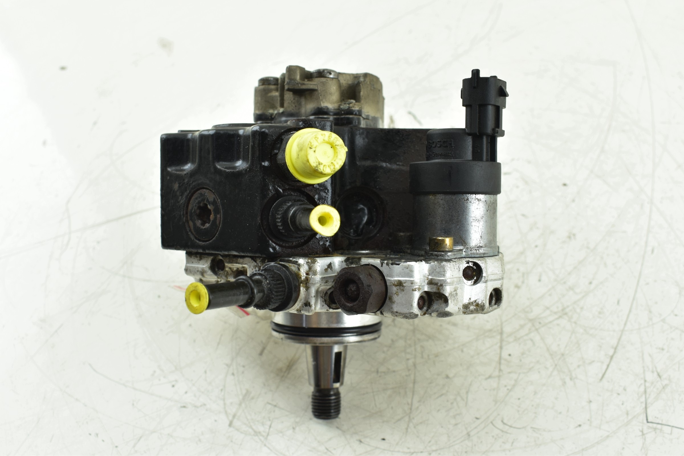 Pompe d’injection KIA SORENTO et 2.5 CRDI 0445010101 33100-4A010