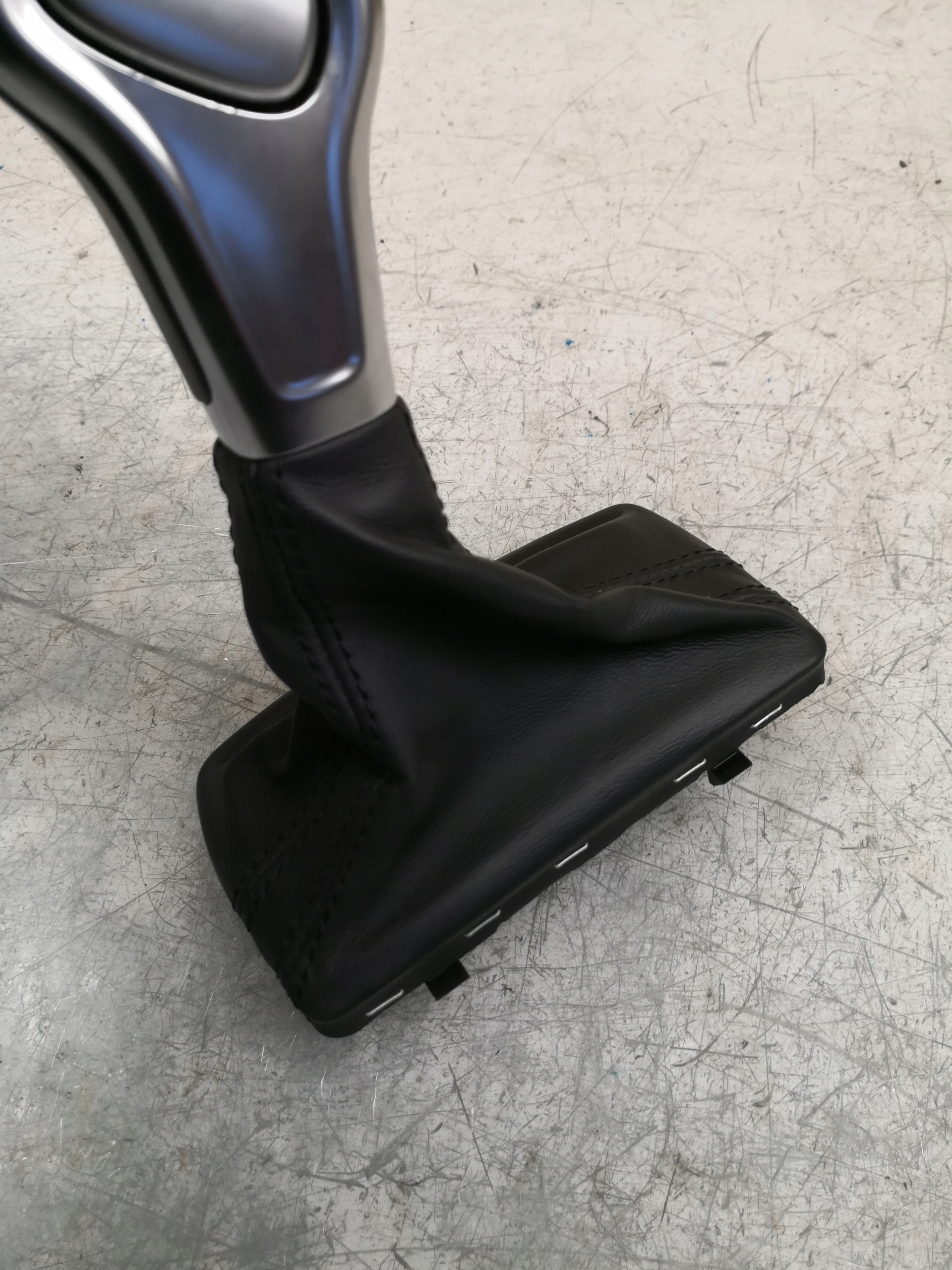 Pomello ghetta AUTOMAT AUDI A4 B8 LIFT 8K1713139R