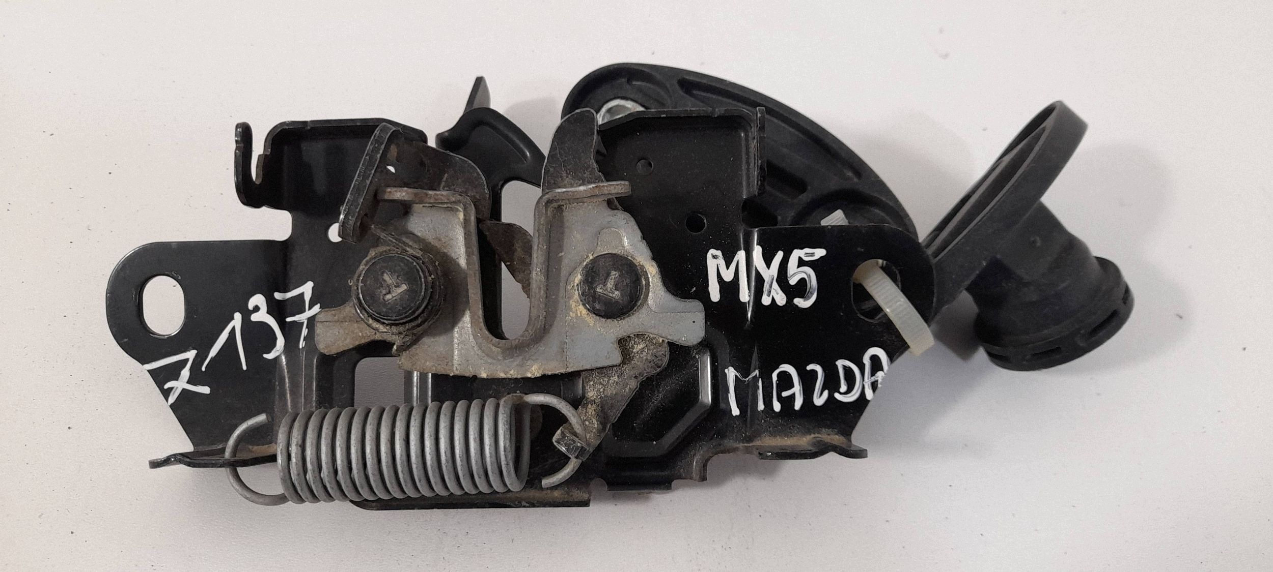 Mazda MX-5 ND bonnet latch lock (Z137)