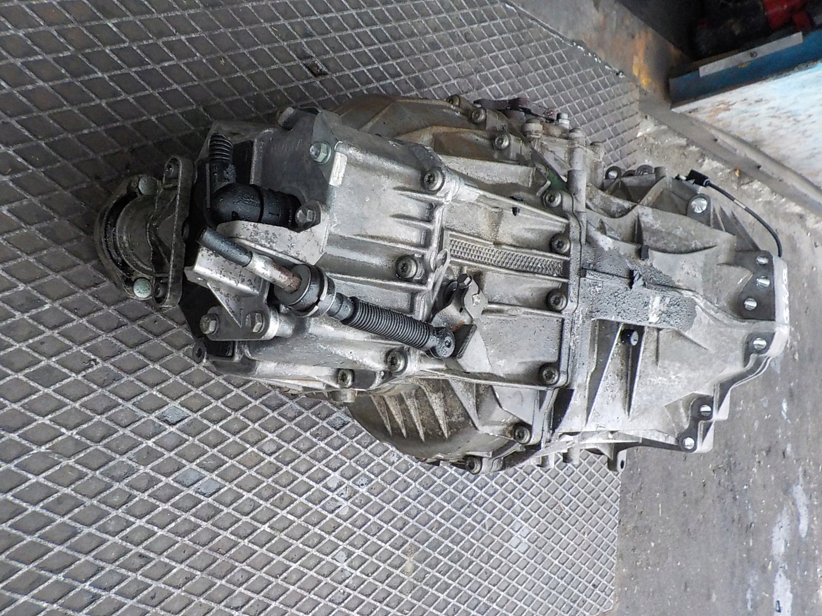 AUDI A6 C5 2.4 V6 CAMBIO MULTITRONIC GWQ