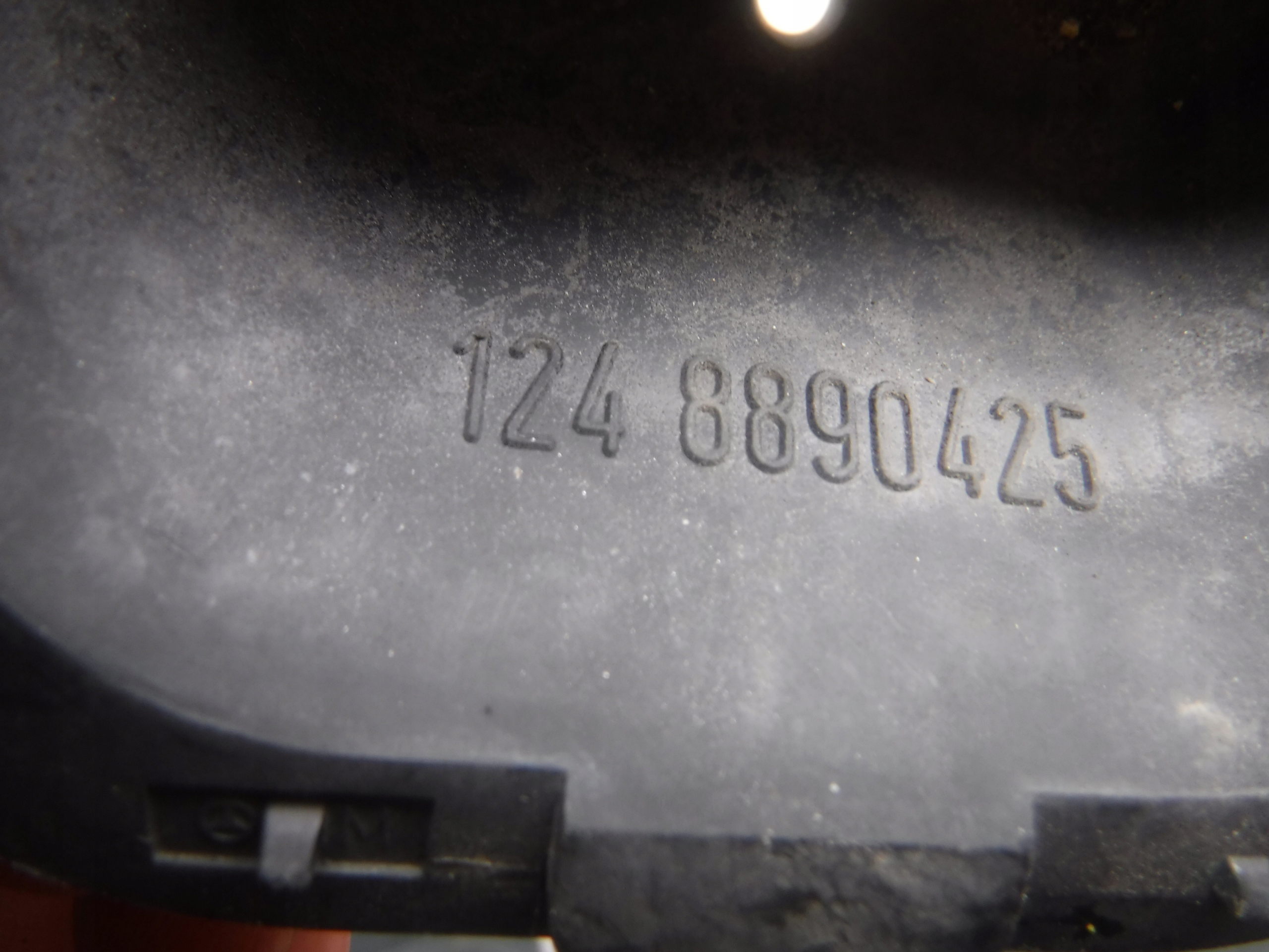MERCEDES W124 Blende Abdeckung DYSZY der Spritzdüse