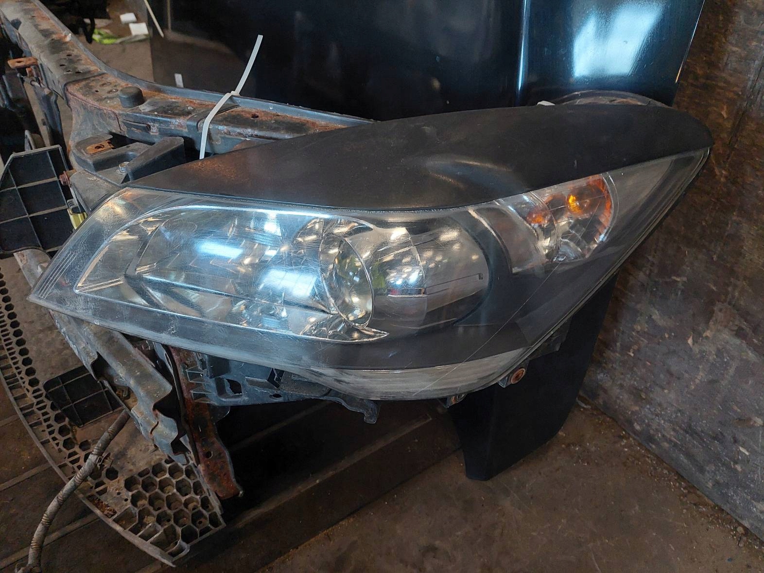 complete front bonnet bumper light fender KIA PROCEED and LIFT 1K