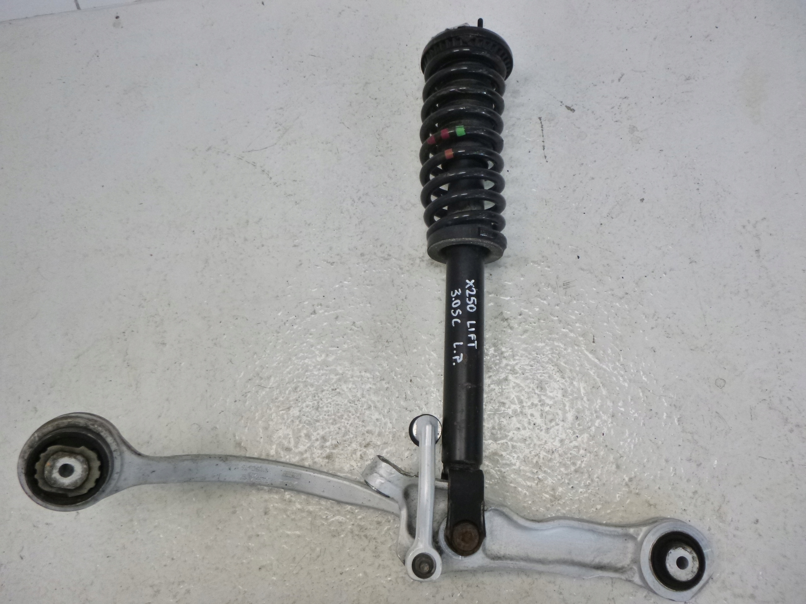 JAGUAR XF X250 LIFT Stoßdämpfer Querlenker Achsträger