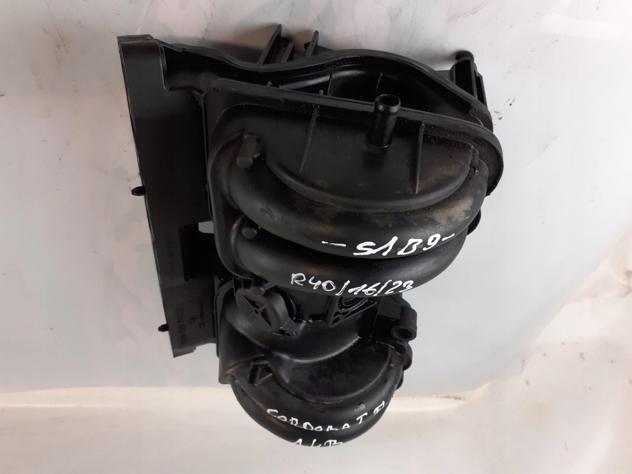 Volkswagen Seat Cordoba intake manifold 1.4B