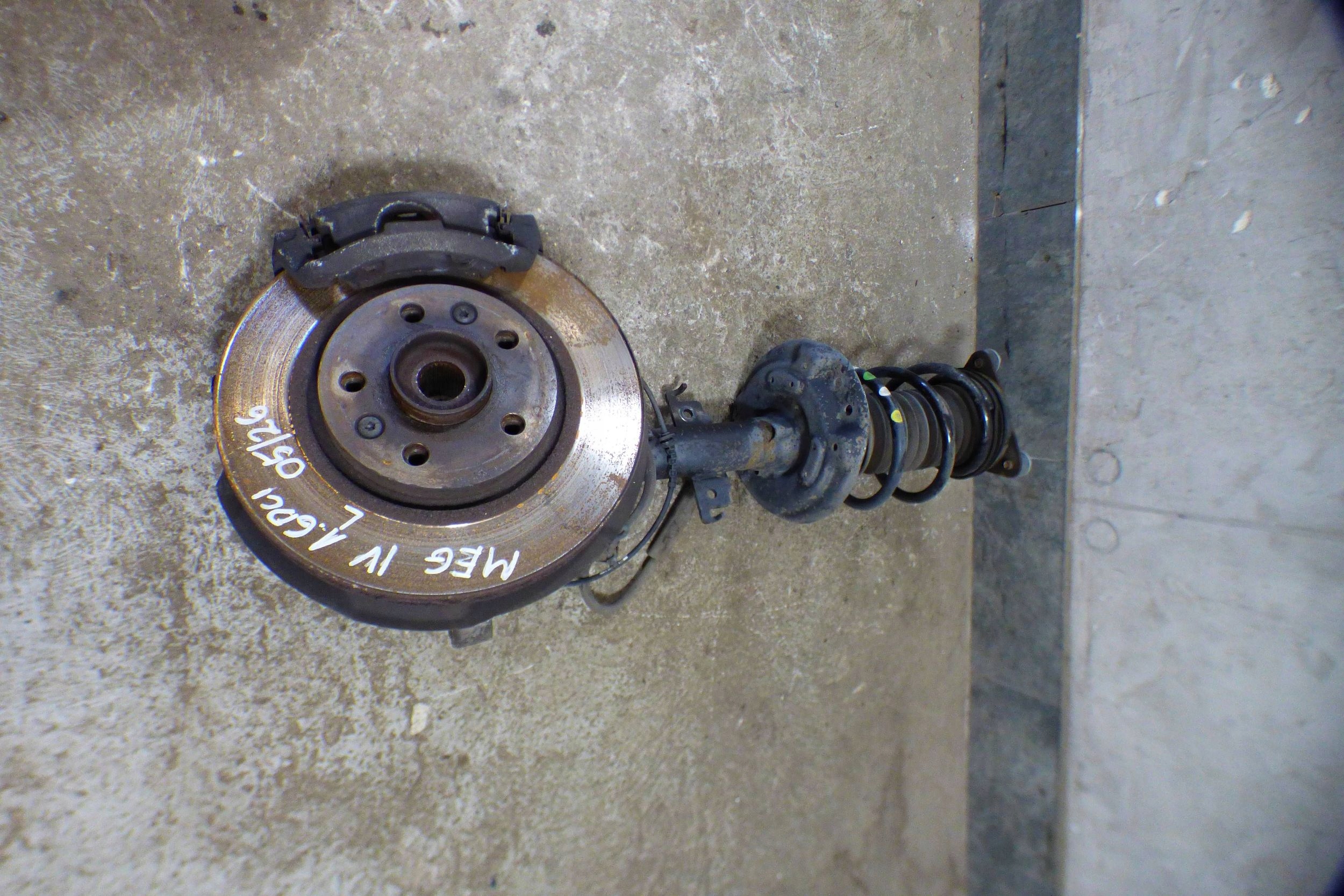 Renault Megane IV 1.6DCI McPherson shock absorber swing left 543025200R