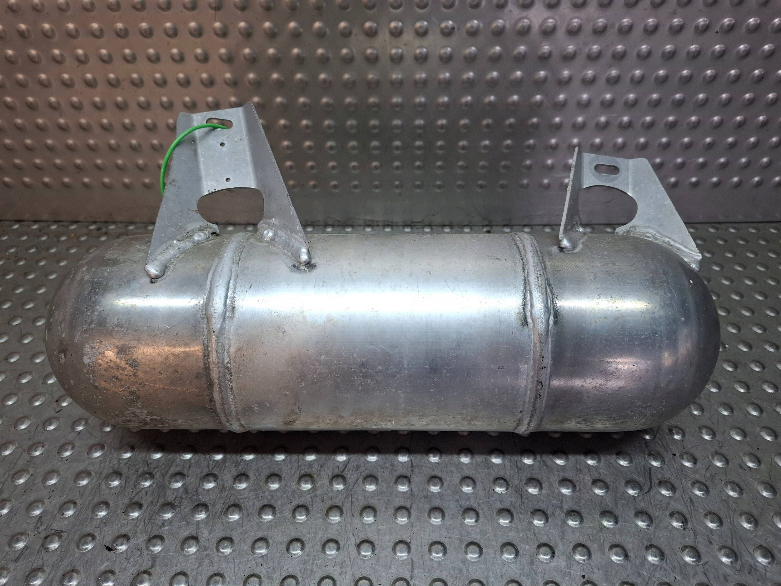 Behälter luft 6861937 BMW G11 G12