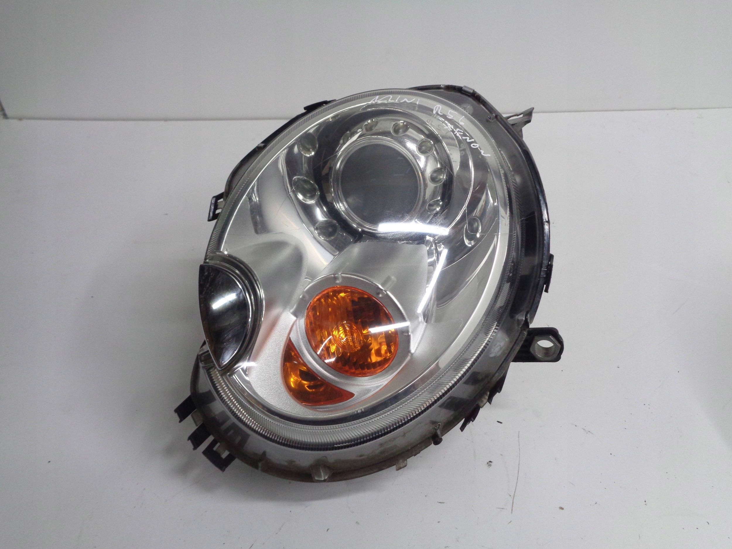 MINI COOPER R56 light left front XENON washer KOPMPLETNA 06R