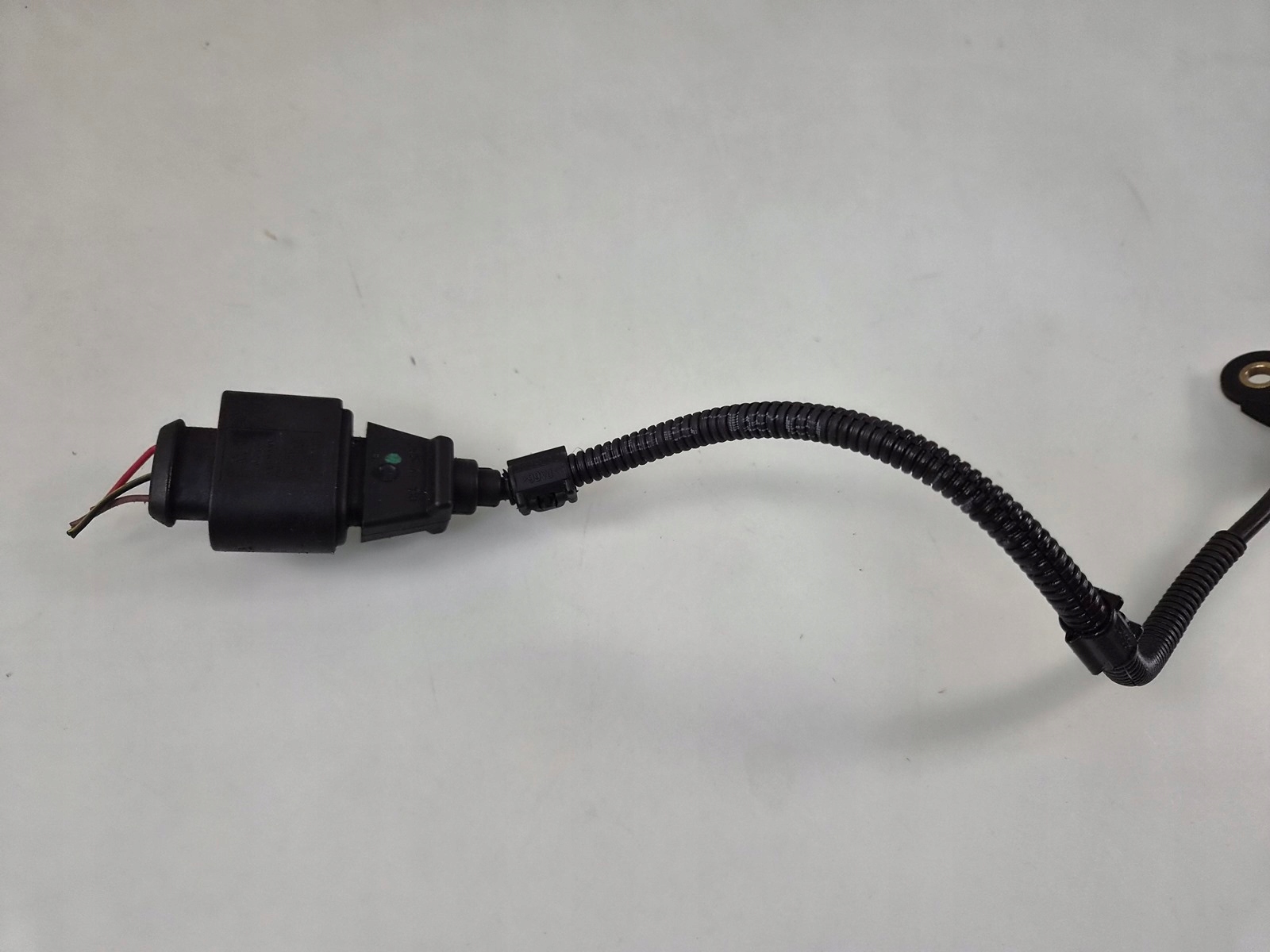 shaft position sensor AUDI A4 B8 2.0 TDI a5 a6 a7 vw skoda seat
