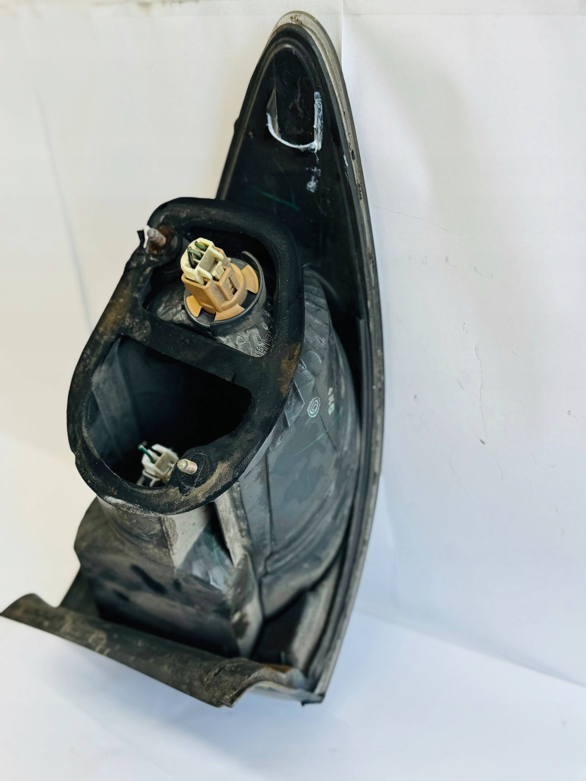 Mazda 6 light rear 22061974