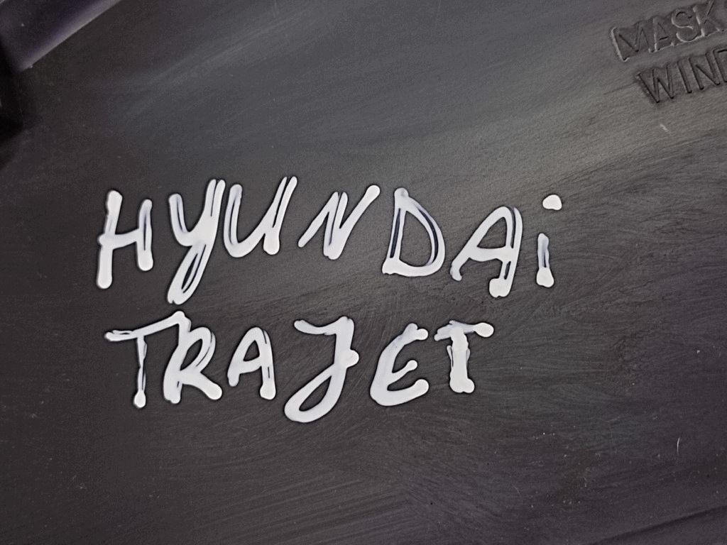 HYUNDAI TRAJET budíky 940133A000