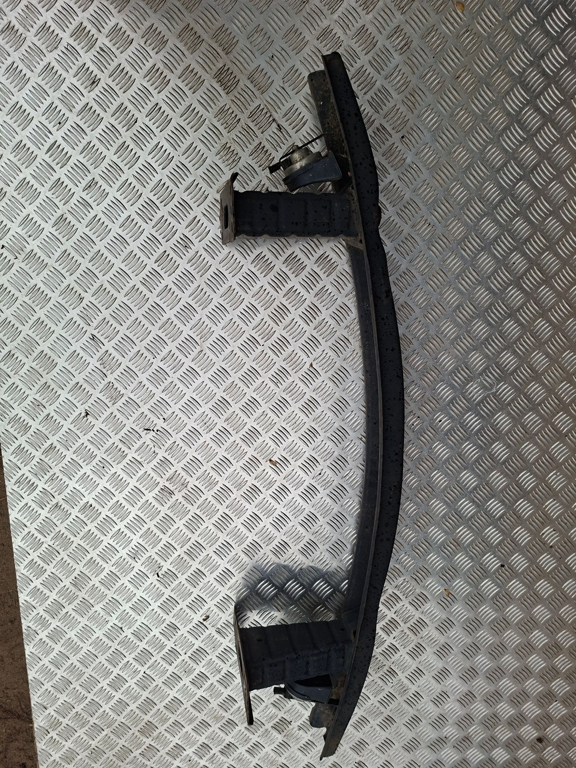 sider pillar front front BMW E90 E91