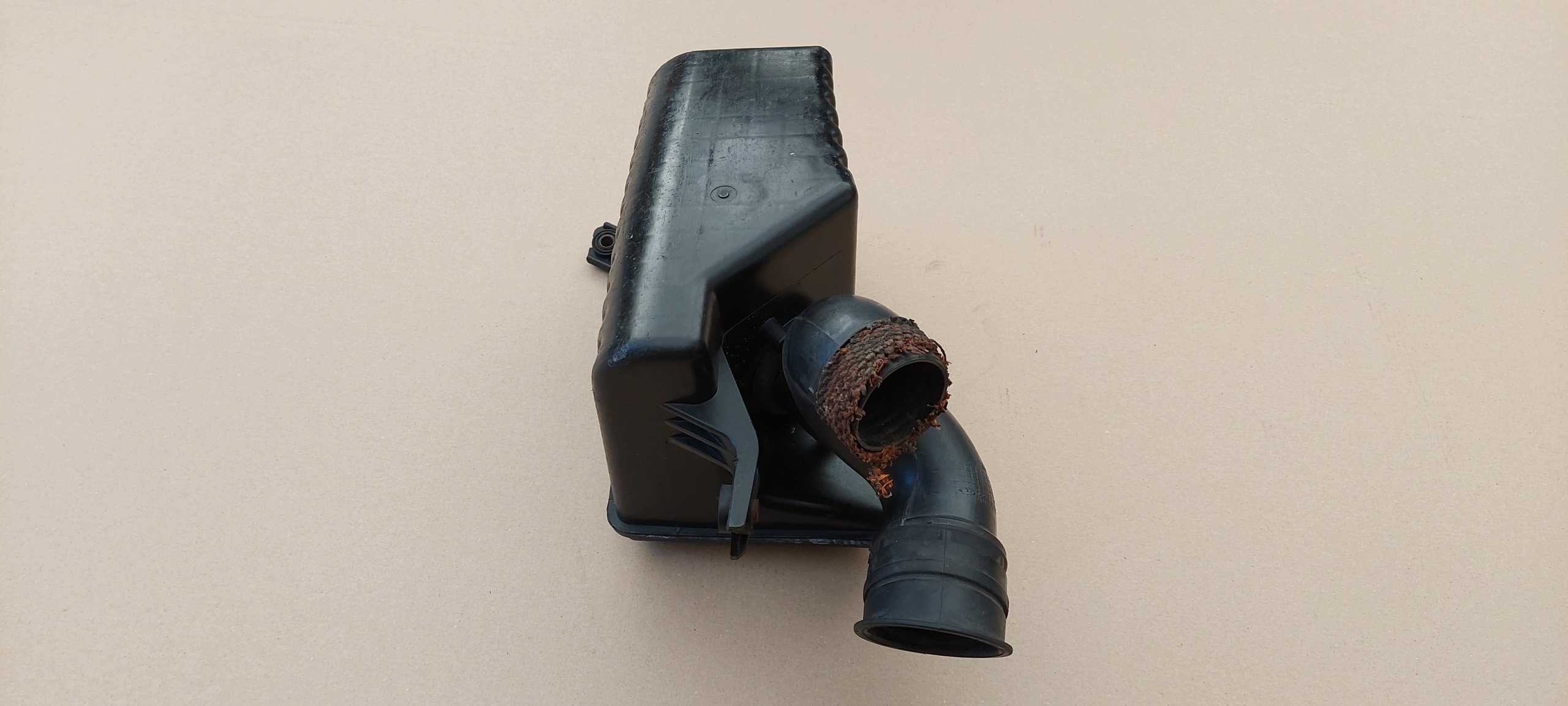 REZONATOR luft CHEVROLET AVEO 96536720