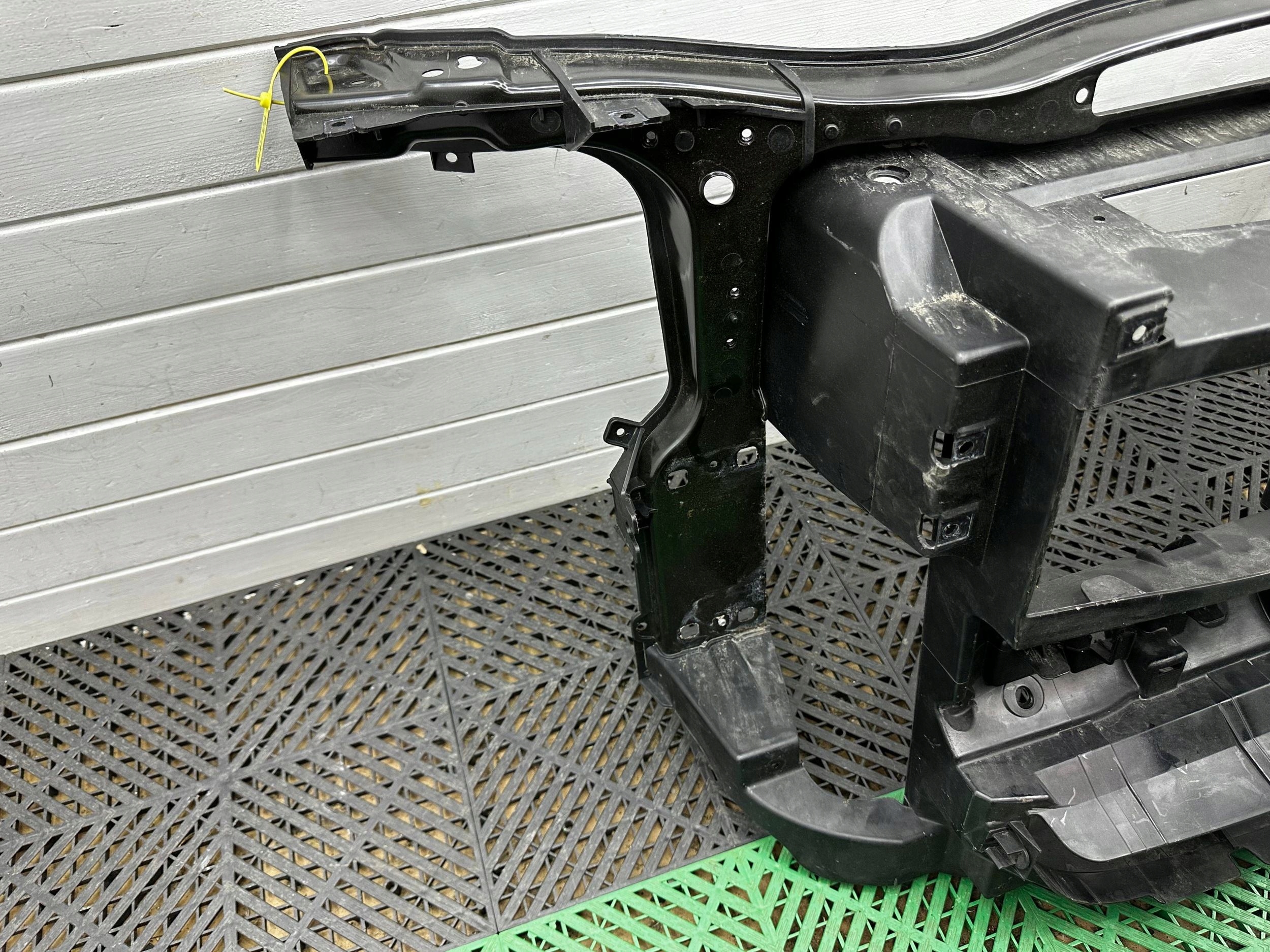 support panel for radiators front BMW X1 E84 2005918