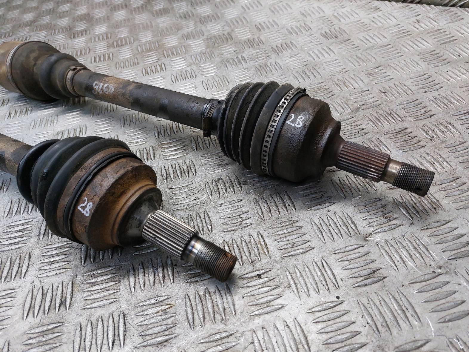 semi-axis left front + right front 5B PEUGEOT 407 and 1.6 HDI