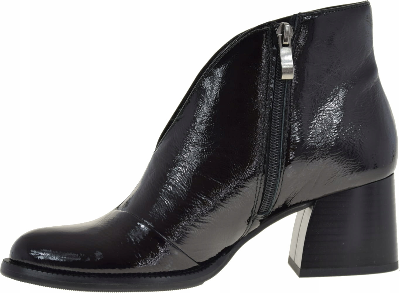 ELEGANCKIE DAMSKIE BOTKI ACORD 3620 CZARNE SKÓRA LAKIEROWANA OCIEPLANE R.41 Marka Acord