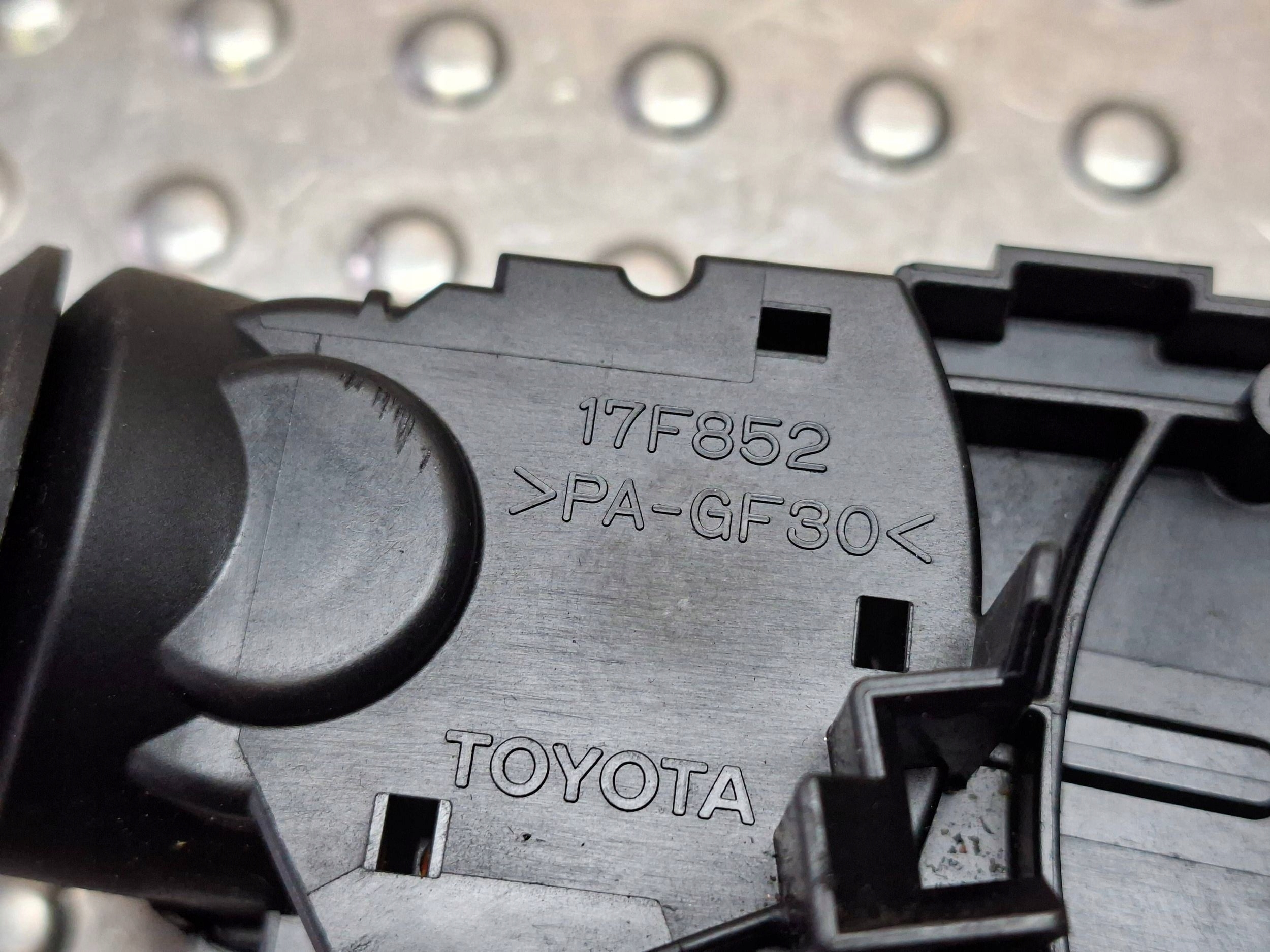 DEVIO LUCI TERGICRISTALLO TERGI DEVIO LUCI DEVIO TOYOTA CH-R 20- 17F852
