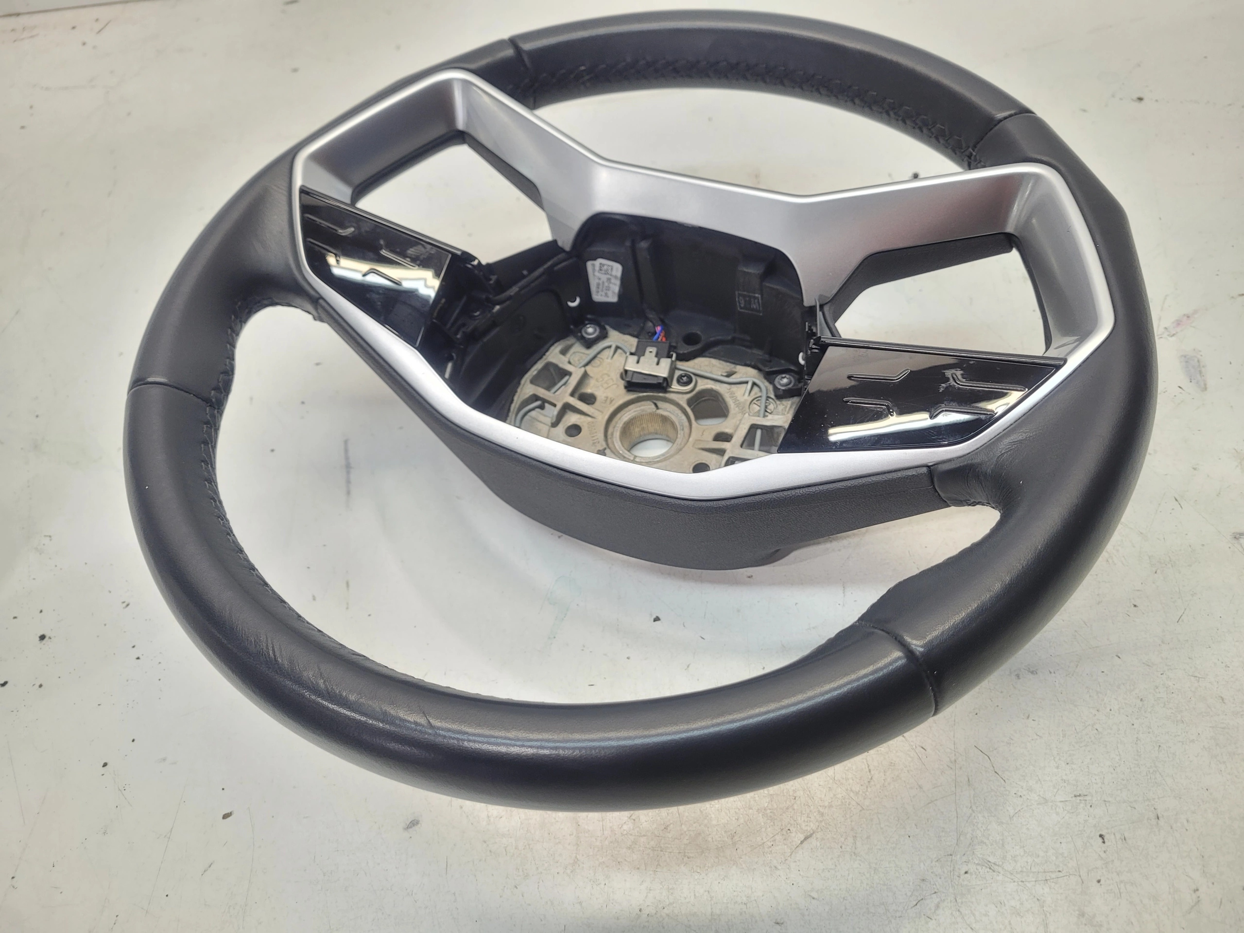 steering wheel, leather MULTIFUNKCJA DOTYKOWA AUDI Q4 E-TRON 89A419091E