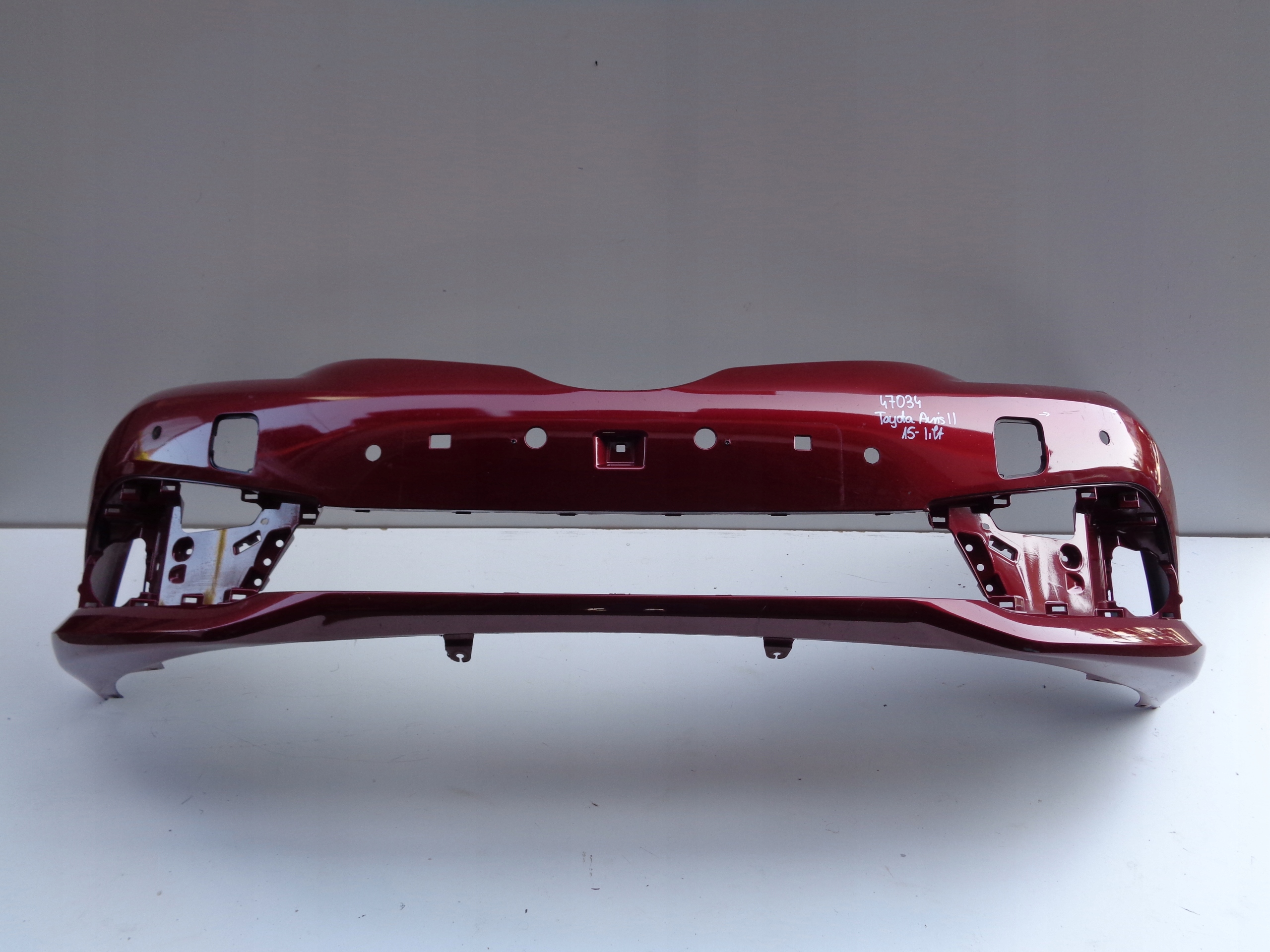 front bumper TOYOTA AURIS II 15- LIFT NR 47034