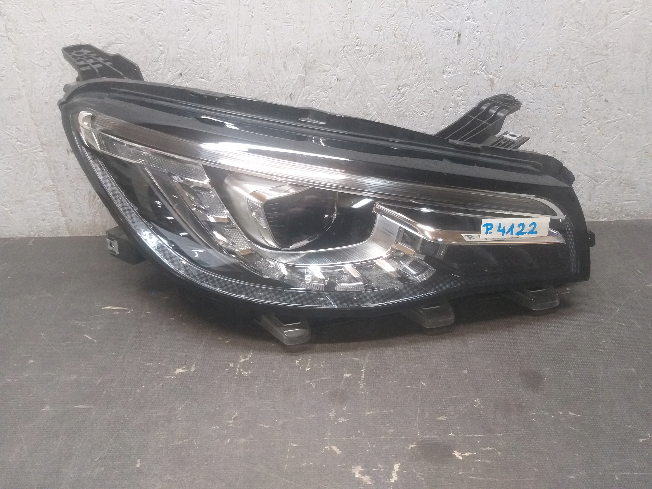 light front right MG HS FULL LED